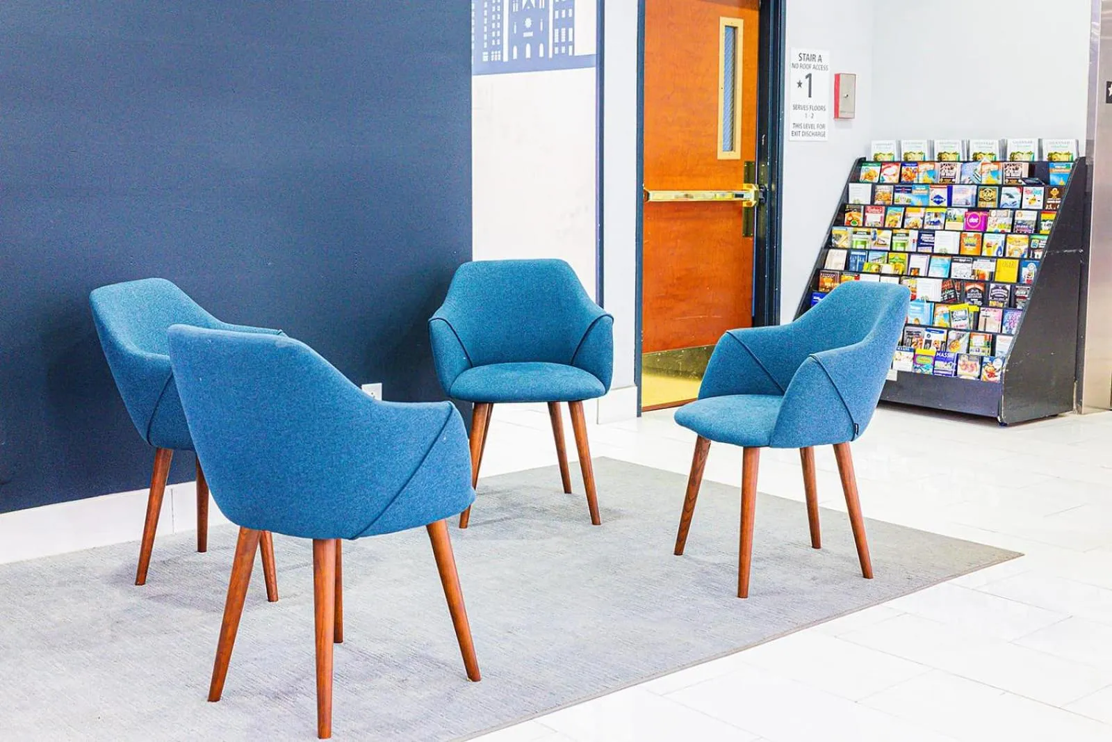 Seating area in Baymont by Wyndham Port Wentworth