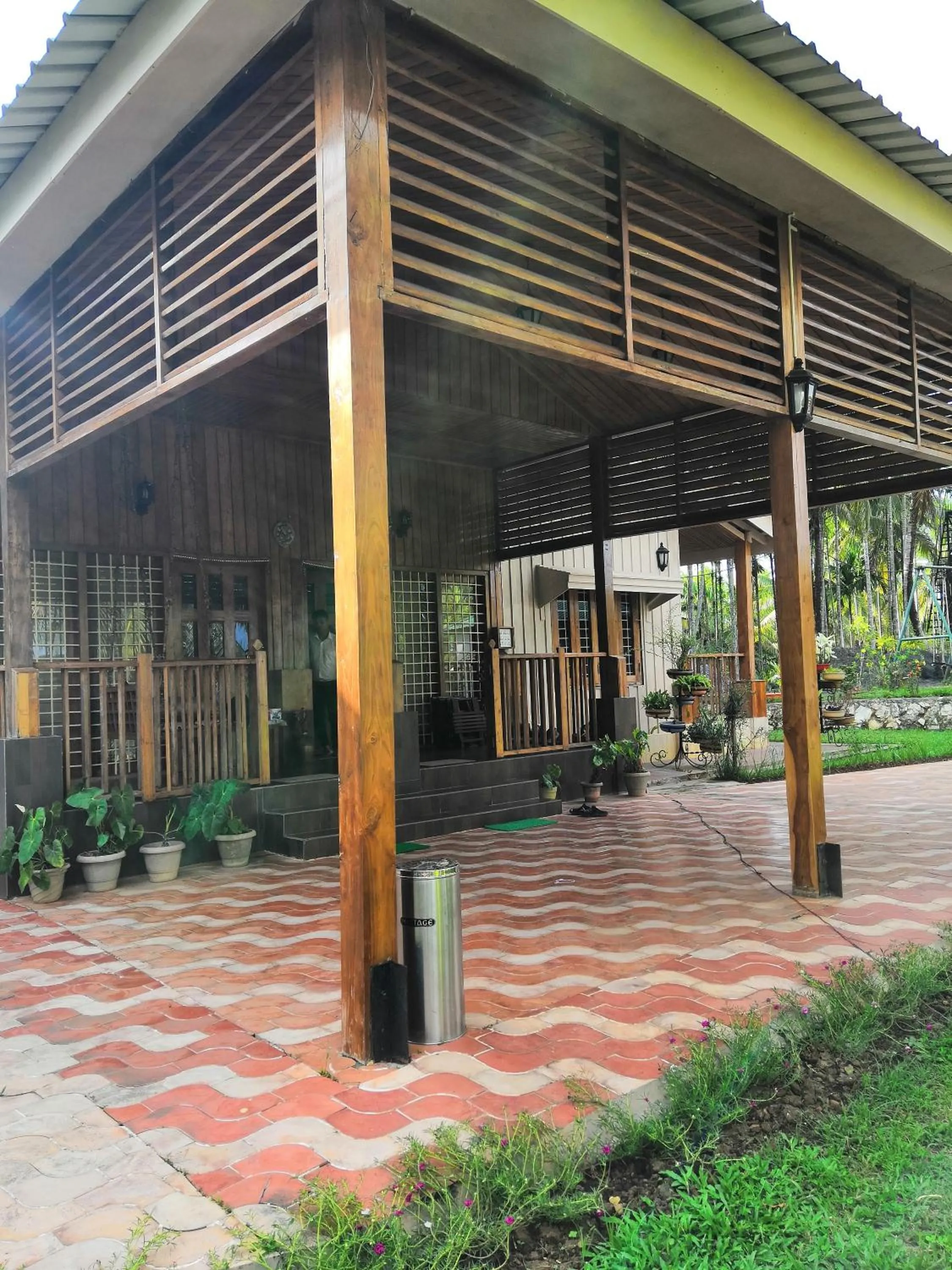 Property building in Rainforest Resort
