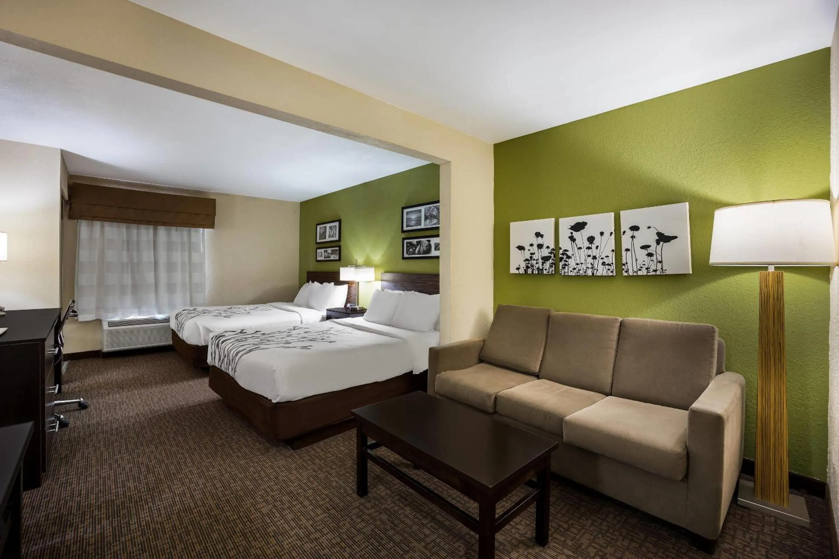 Bedroom, Bed in Sleep Inn & Suites Valdosta Mall Area