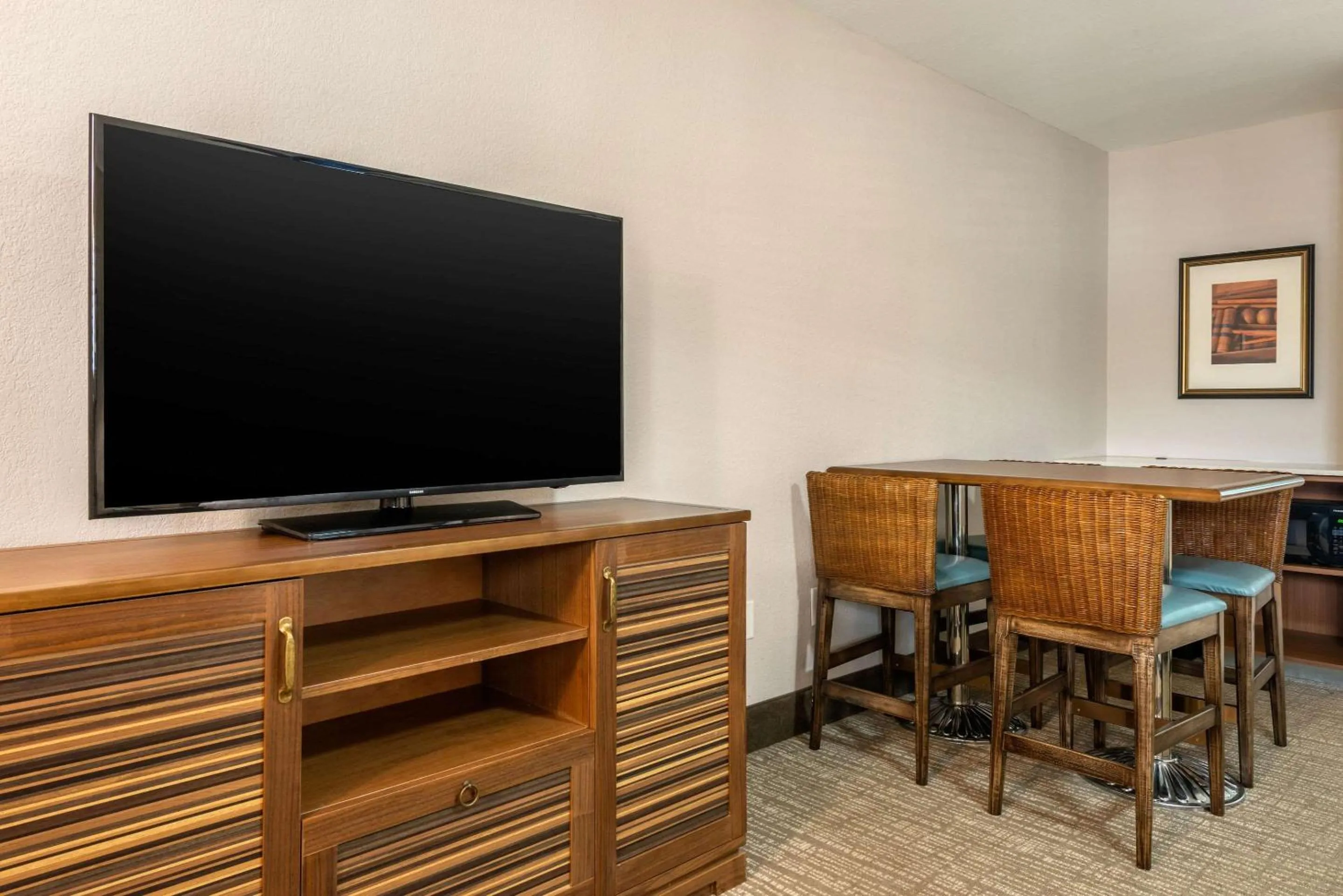 Photo of the whole room in Seafarer Inn & Suites, Ascend Hotel Collection