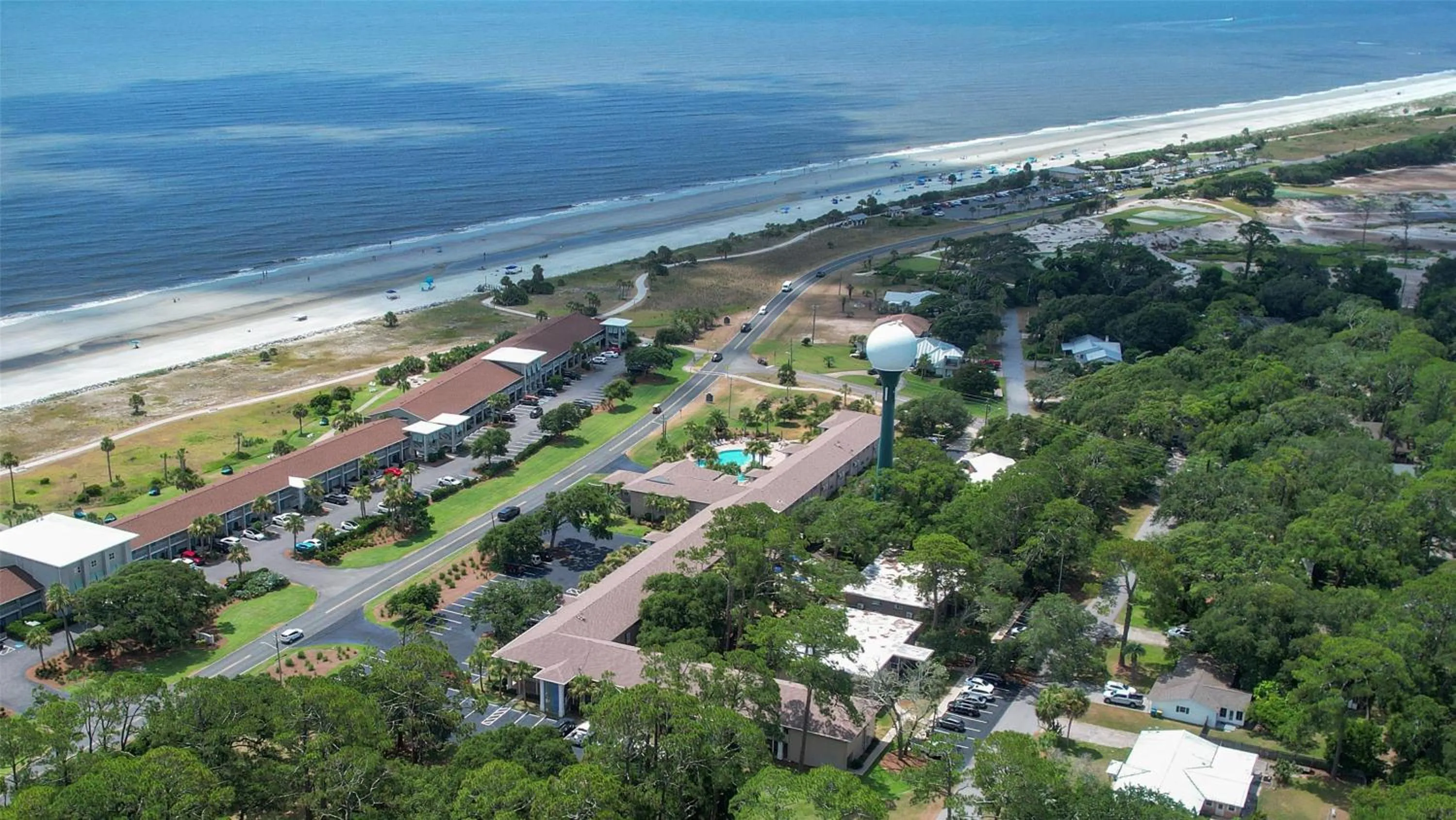 Property building in Best Western Plus Jekyll Island