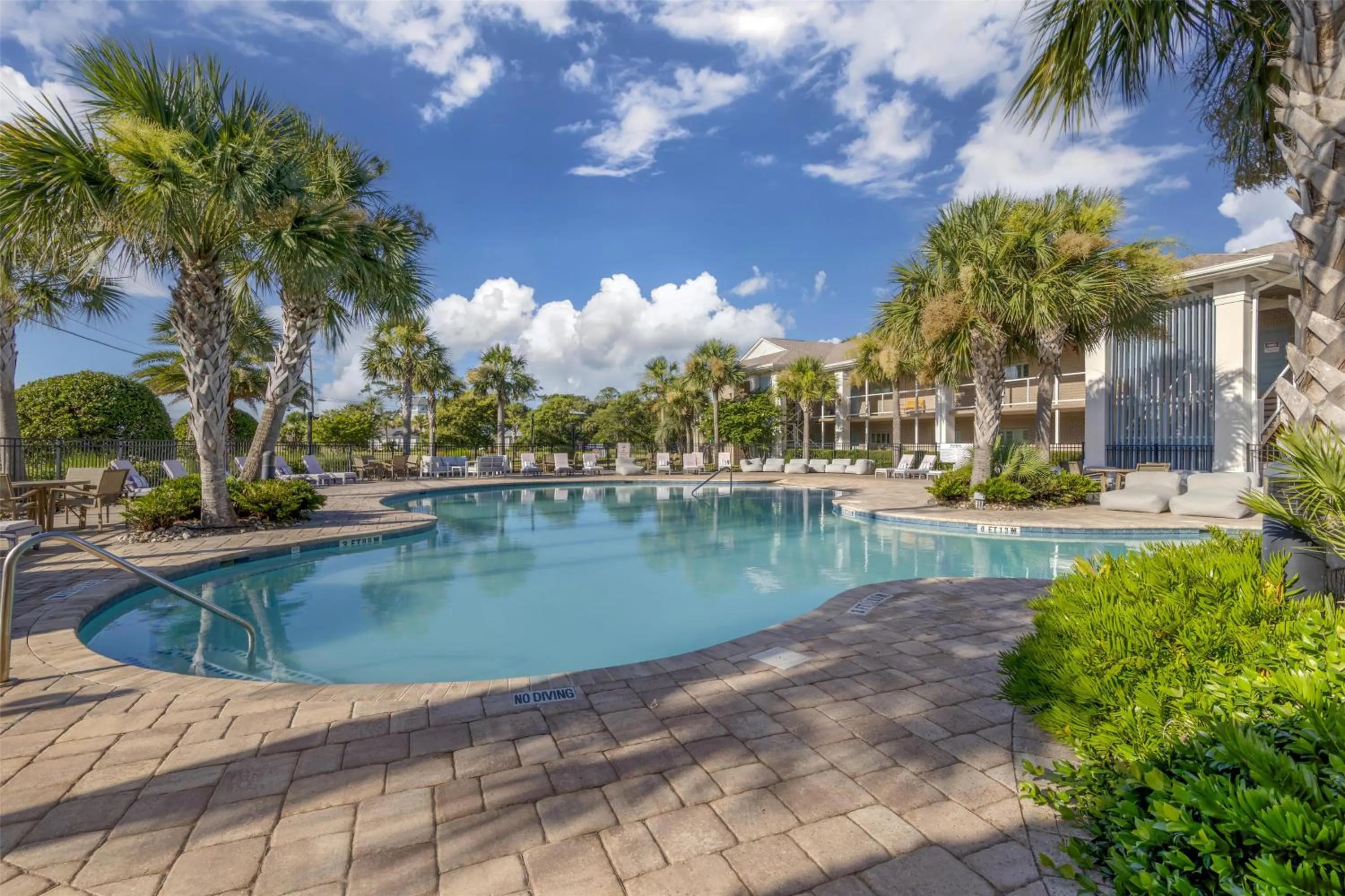 Pool view in Best Western Plus Jekyll Island