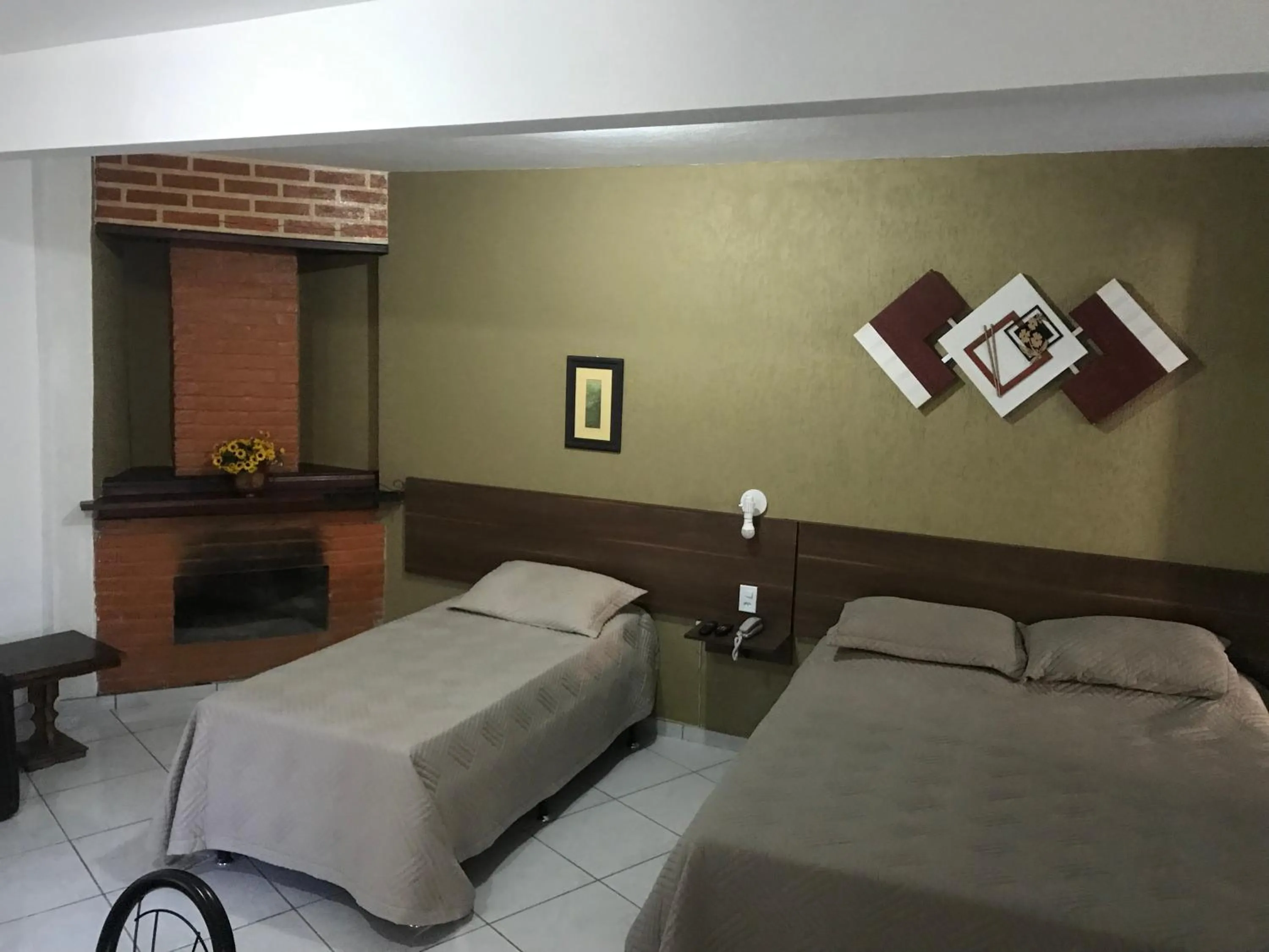 Bed in Hotel Halloween Inn Penedo
