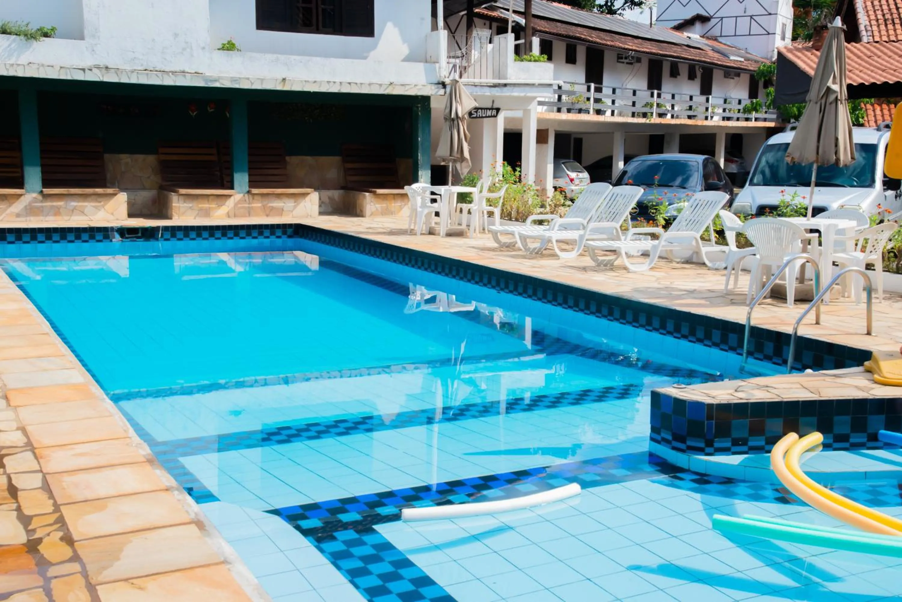 Pool view in Hotel Halloween Inn Penedo