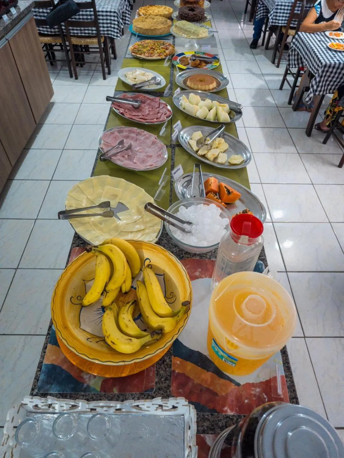 Breakfast in Hotel Halloween Inn Penedo