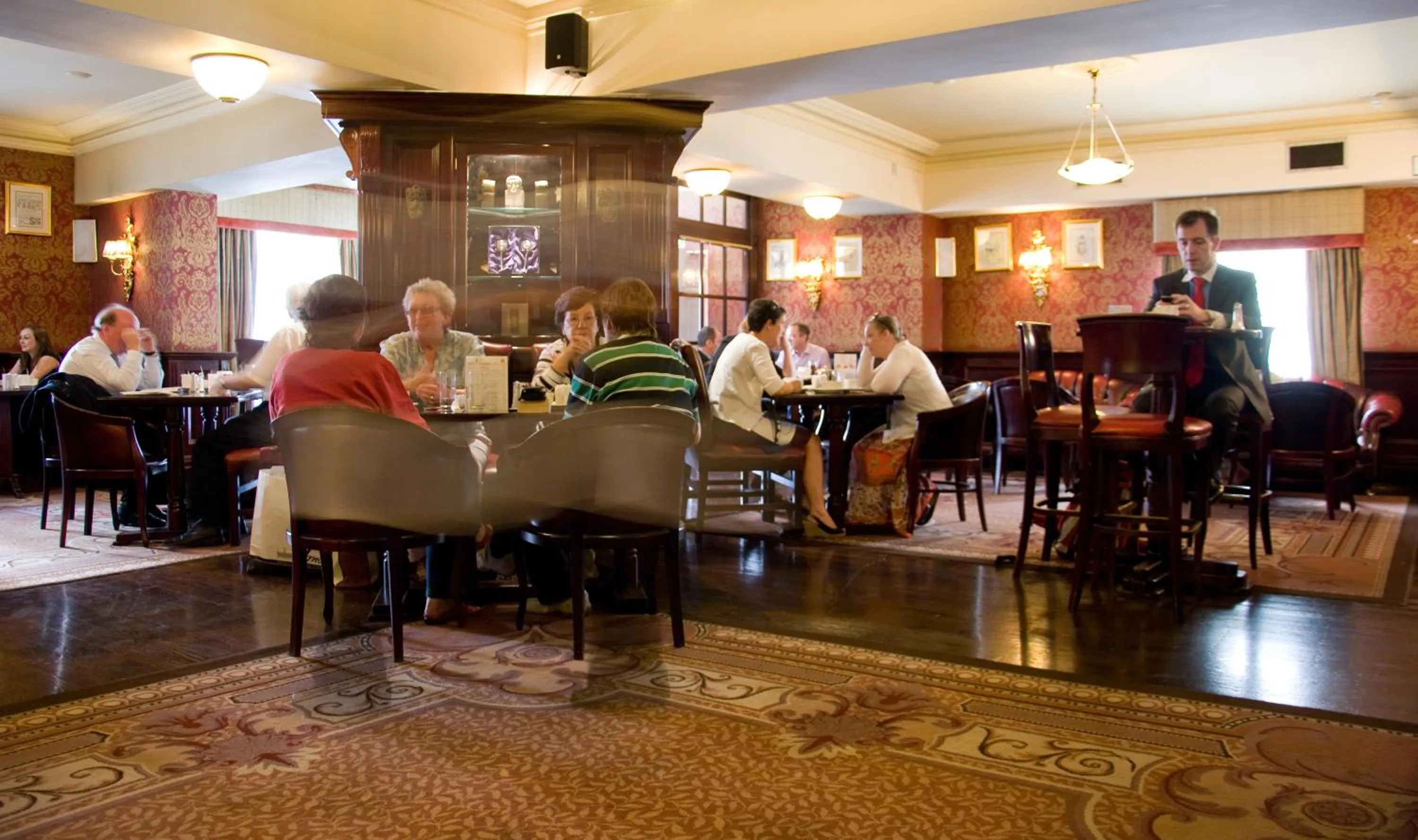 Lounge or bar in Buswells Hotel