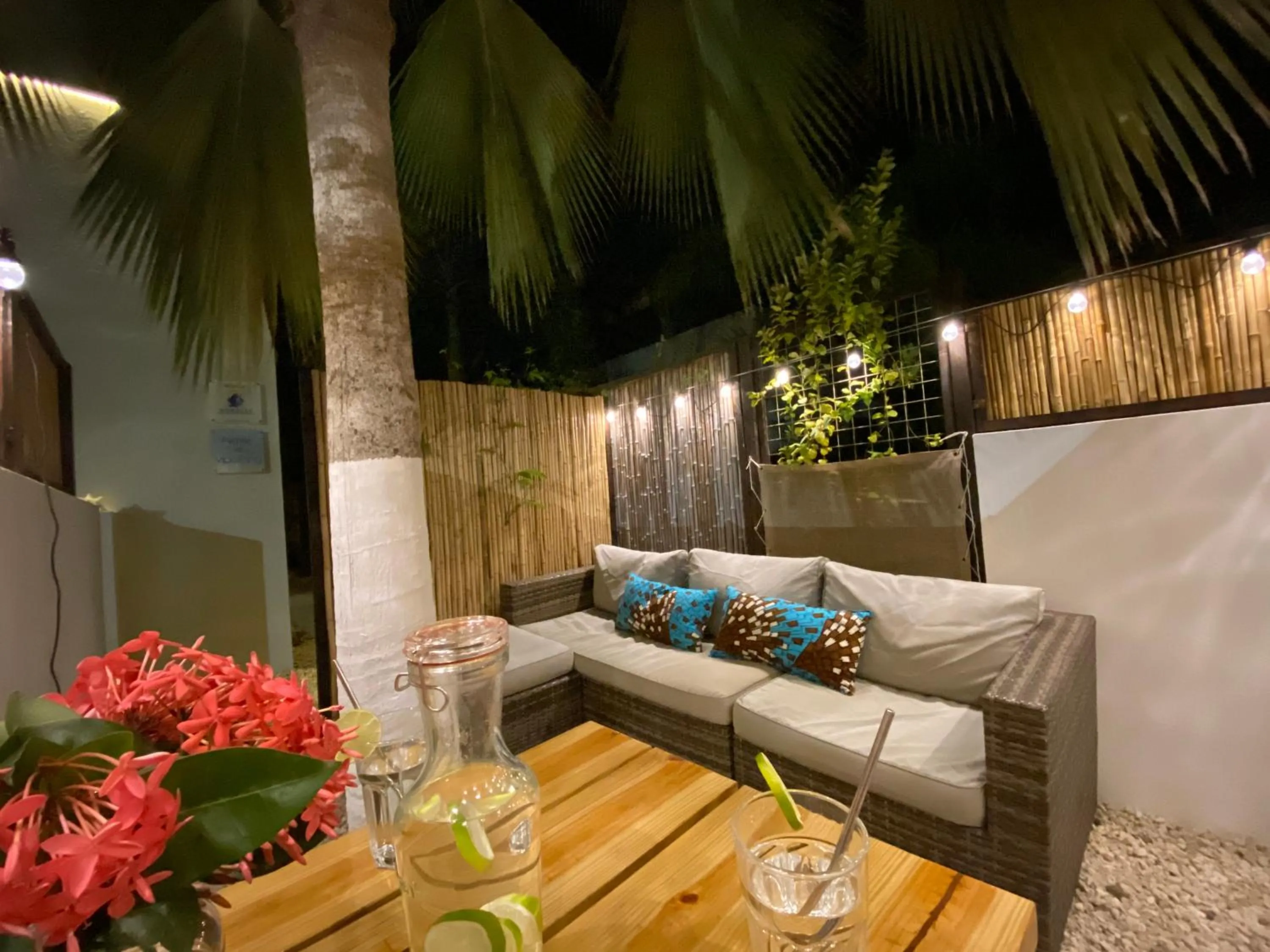 Patio in B&B Kas ChuChubi