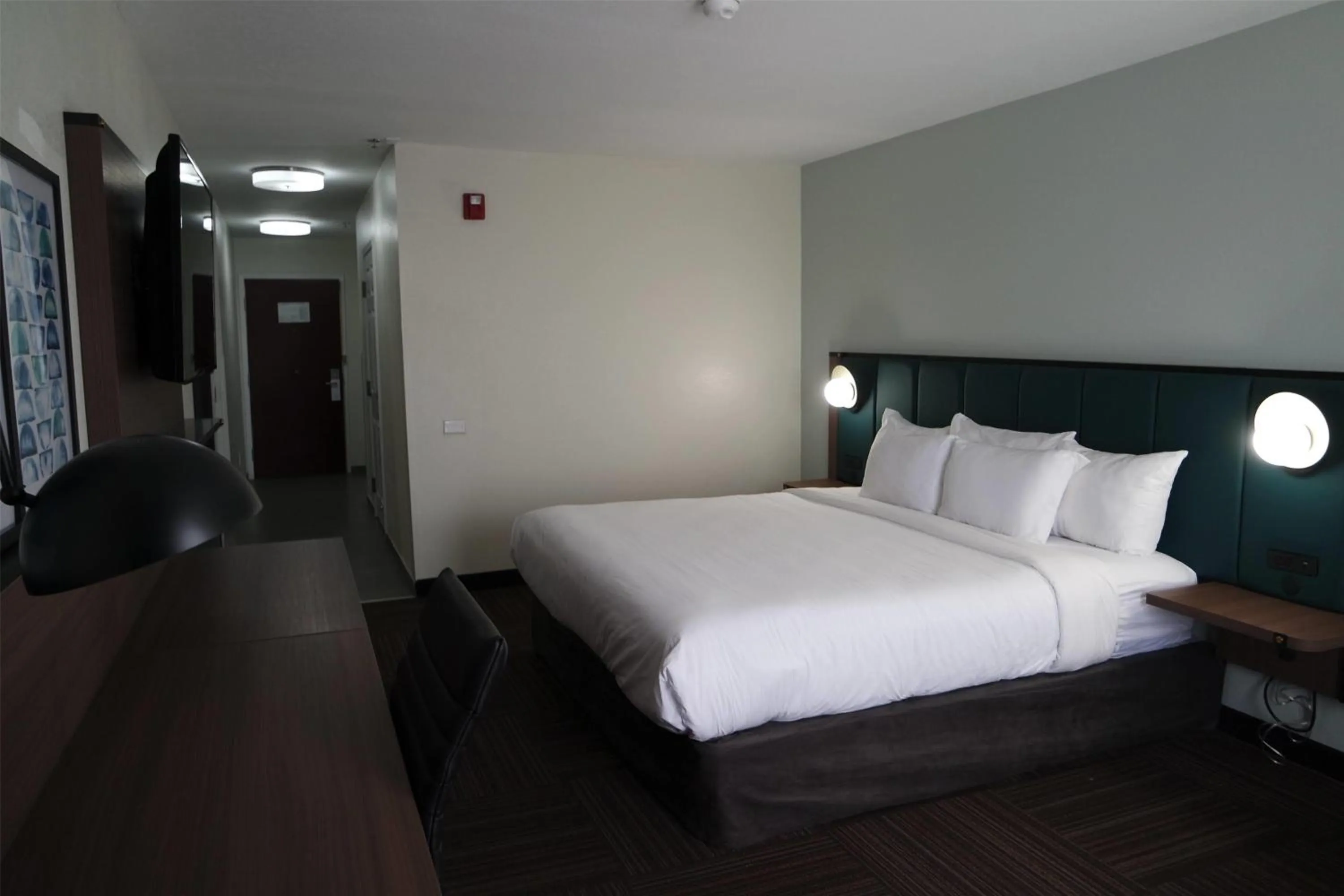 Photo of the whole room, Bed in Wingate by Wyndham Kings Bay Naval Base I-95