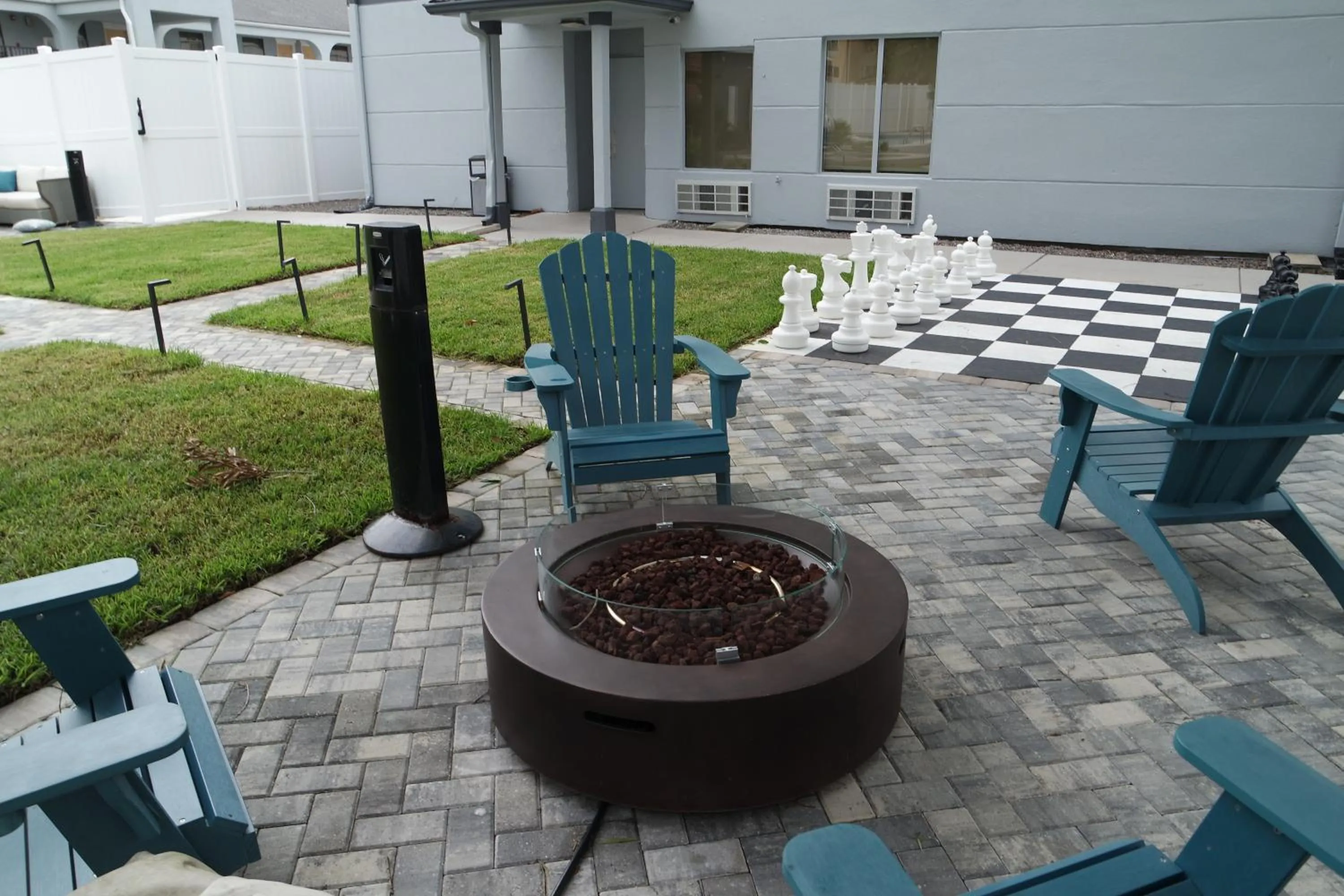 Patio in Wingate by Wyndham Kings Bay Naval Base I-95