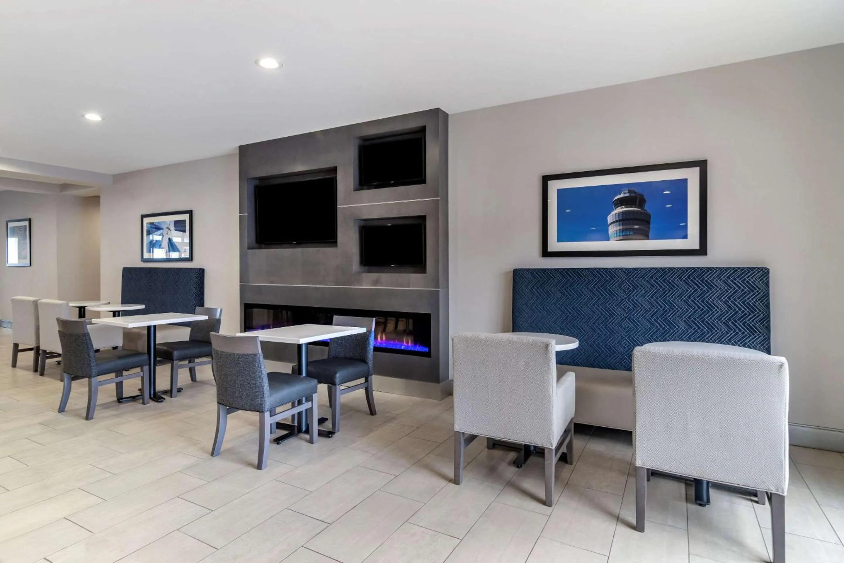 Restaurant/places to eat in Comfort Suites McDonough Atlanta South