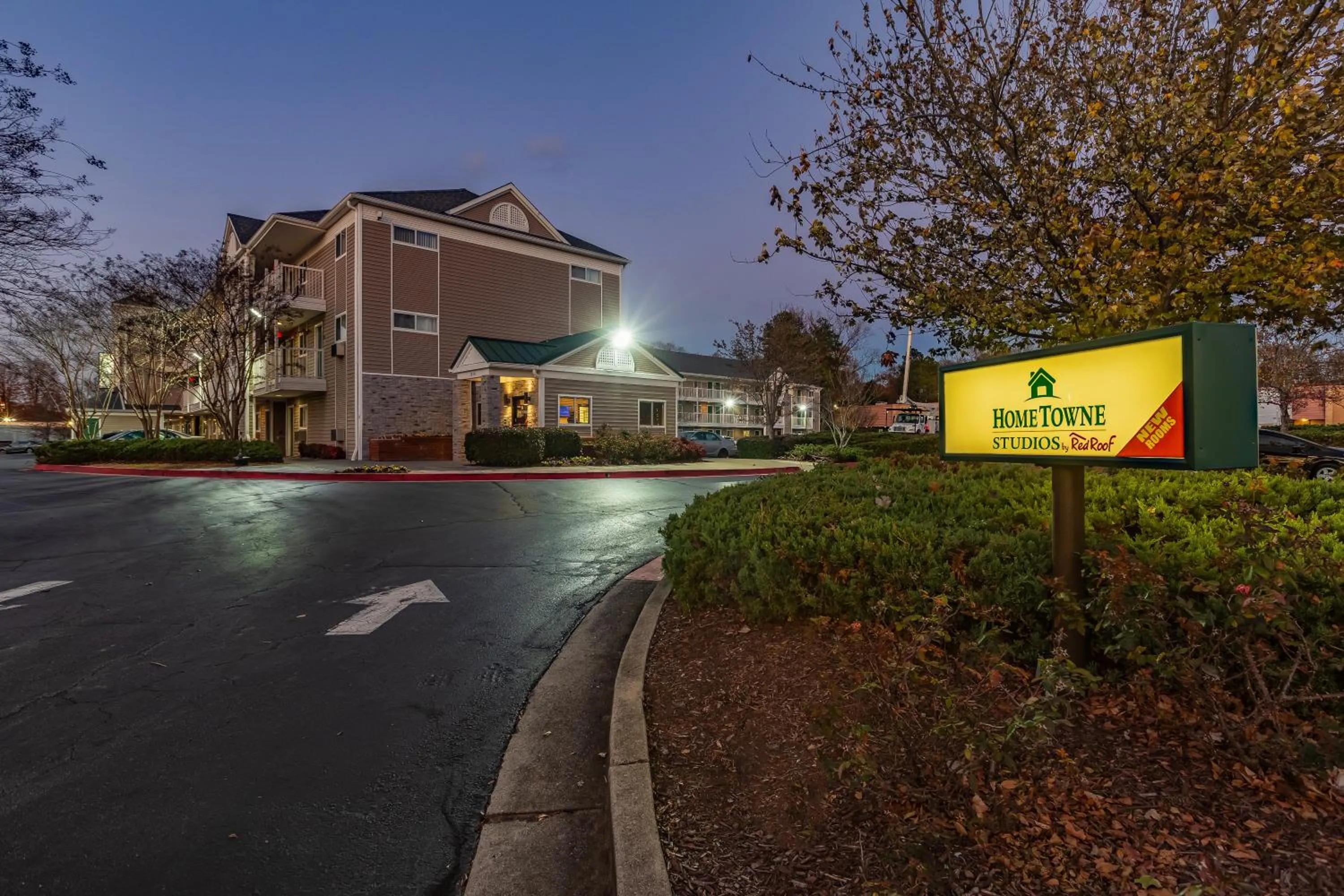 Property building in HomeTowne Studios by Red Roof Atlanta - Chamblee