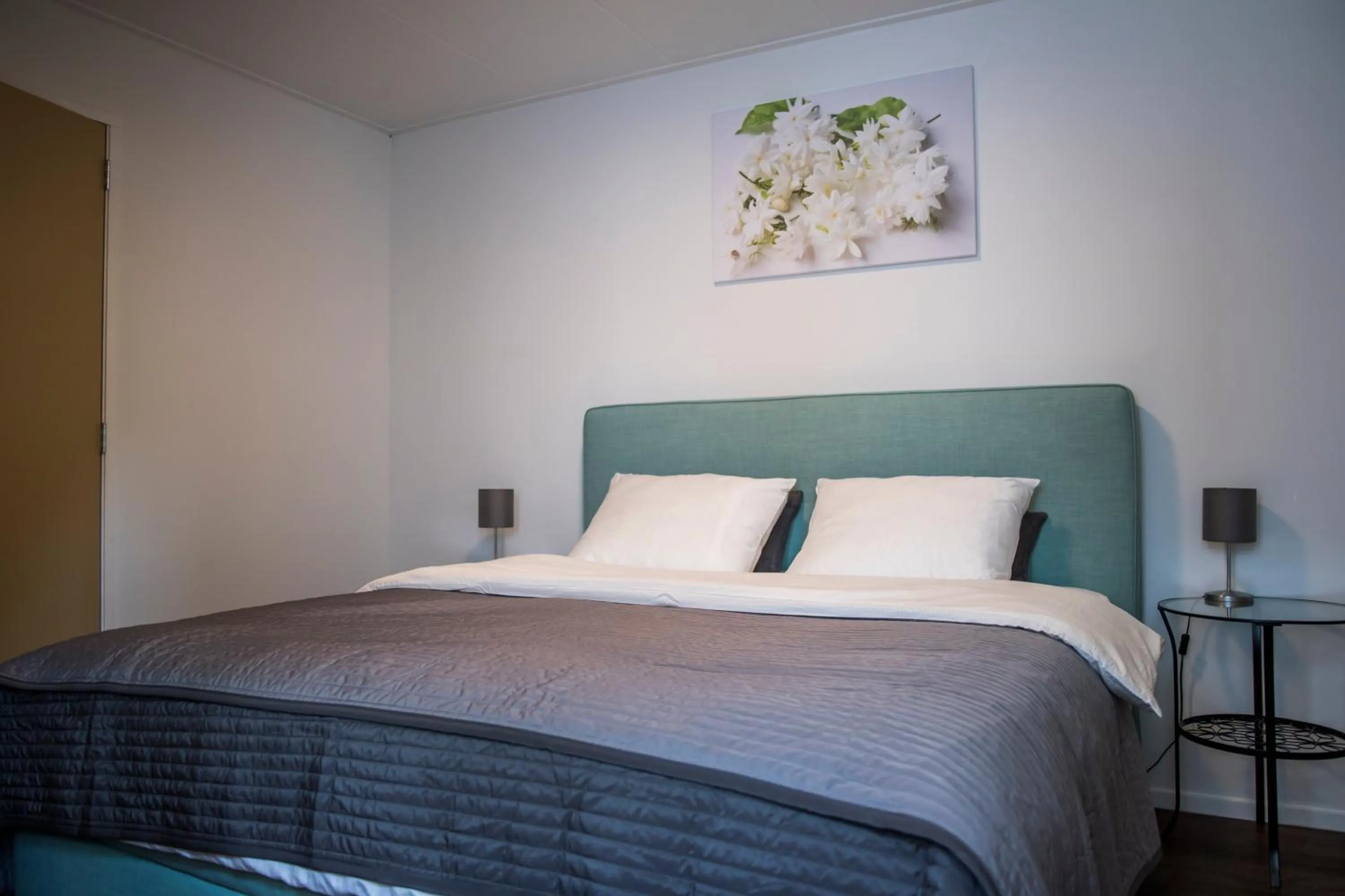 Bed in B&B Lisa Groningen