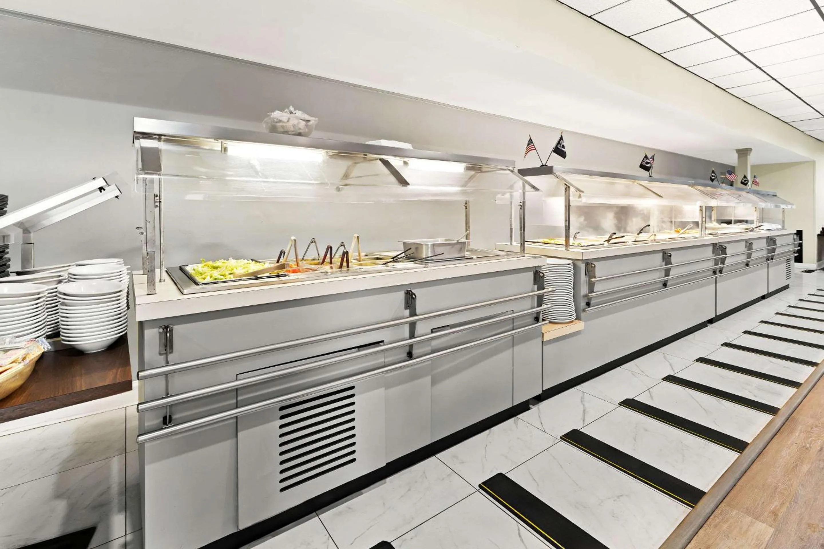 Restaurant/places to eat in Quality Inn Americus