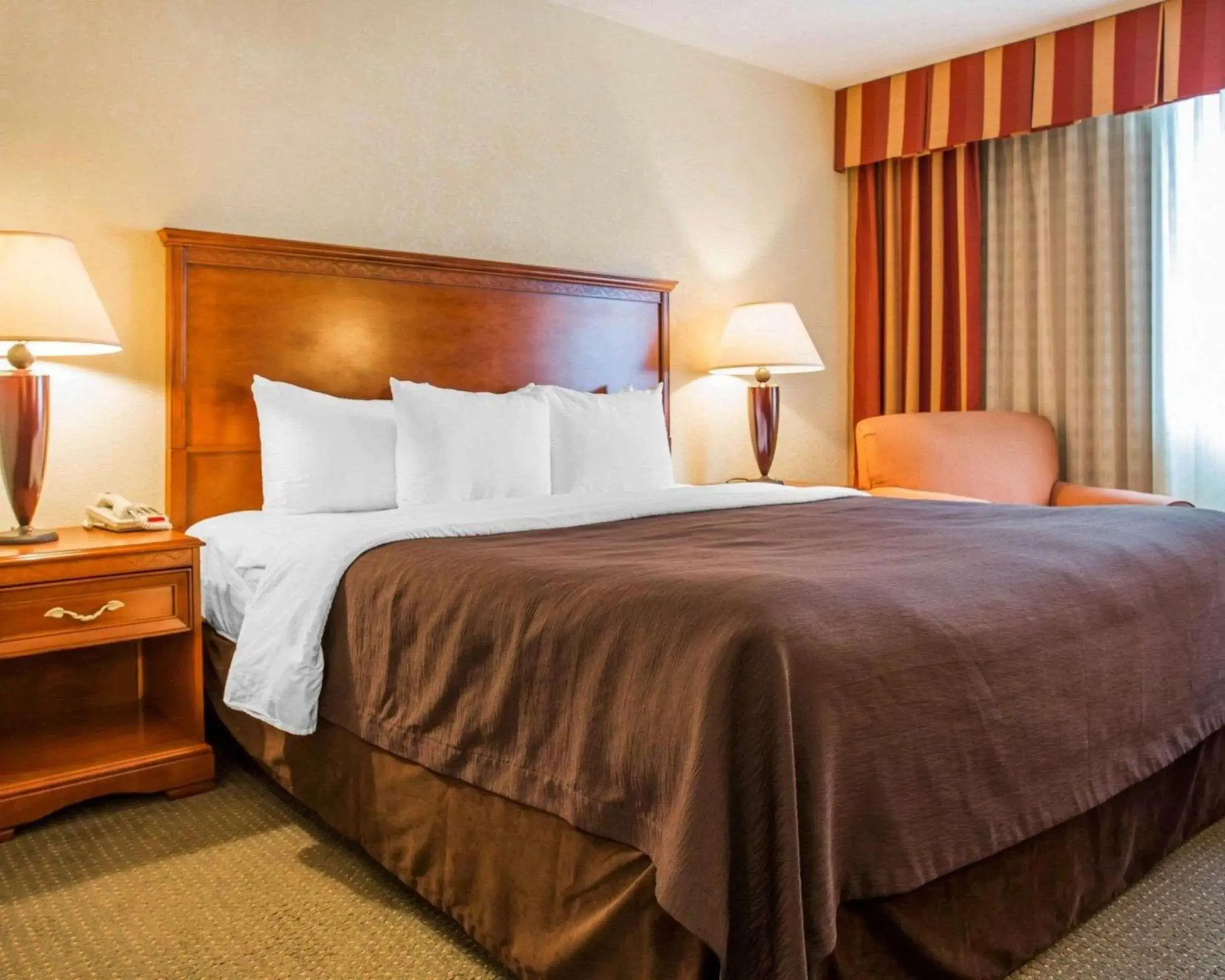 Standard Room with One Queen Bed - single occupancy in Budgetel Inn & Suites Atlanta Standard Room with One Queen Bed - single occupancy in Budgetel Inn & Suites Atlanta