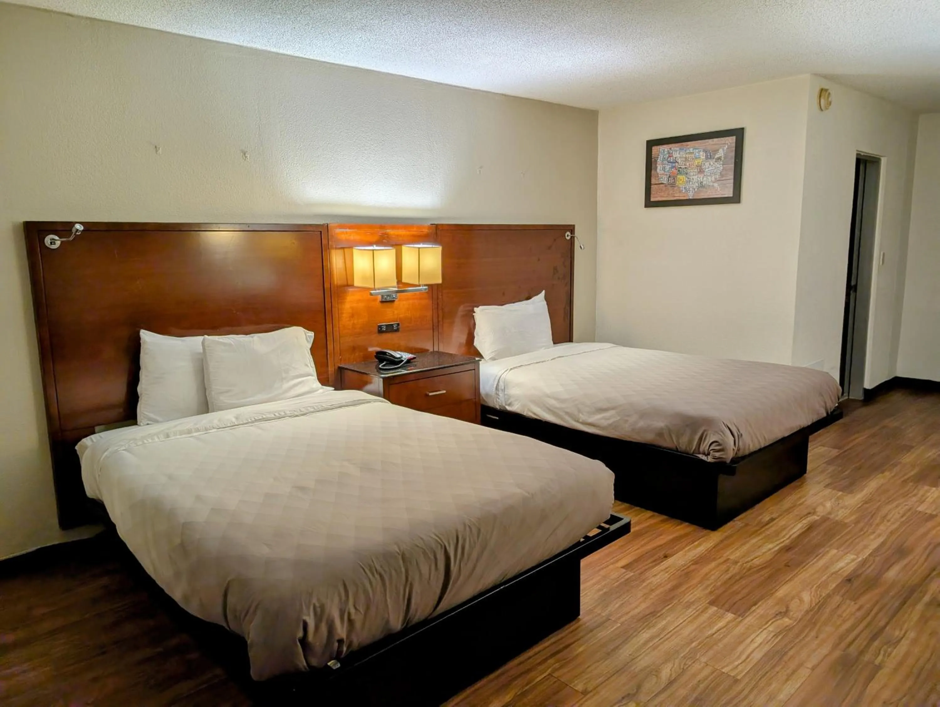 Bed in Travelodge by Wyndham Forsyth