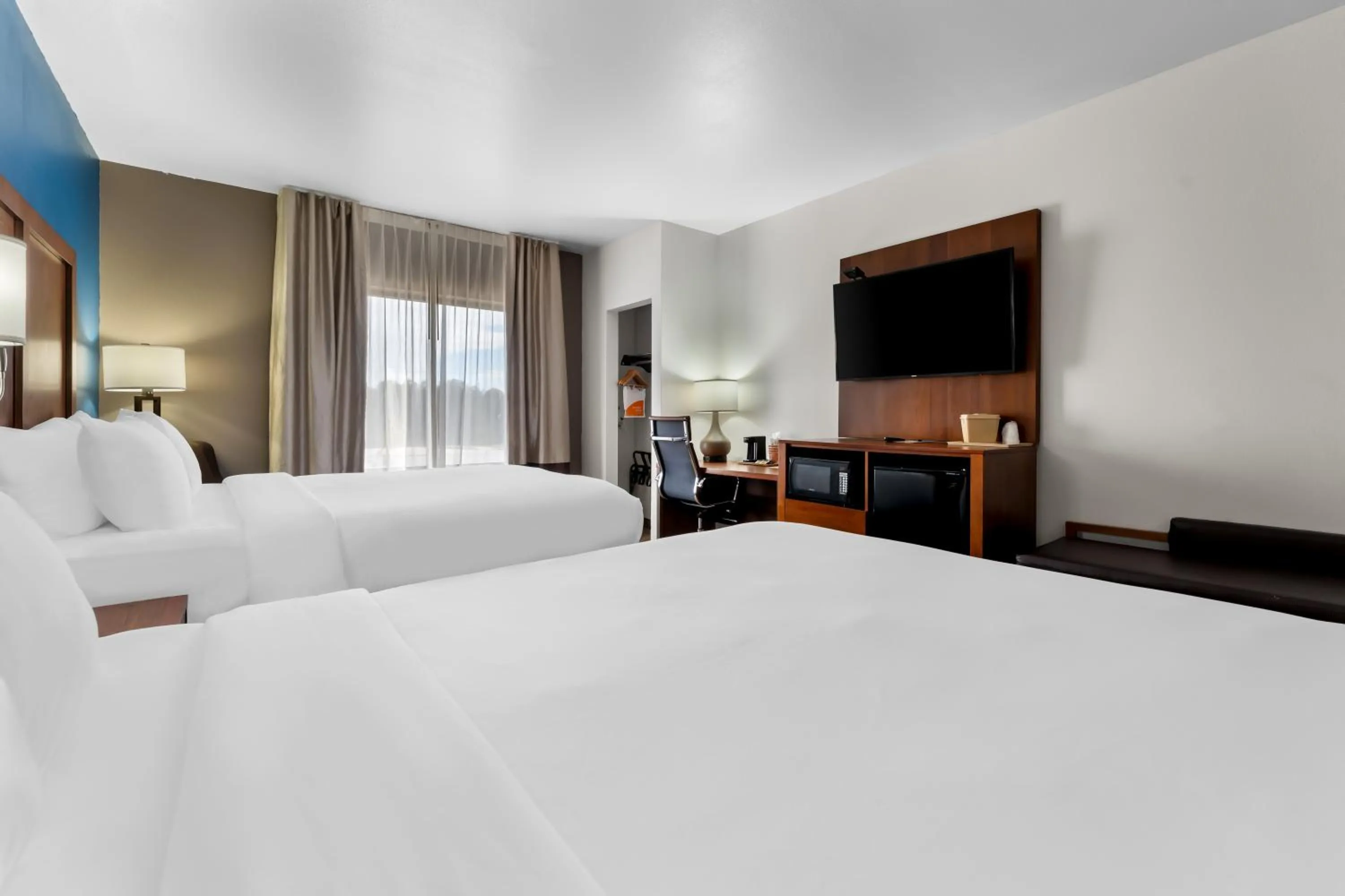 Photo of the whole room, Bed in Comfort Inn & Suites Augusta West Near Fort Gordon