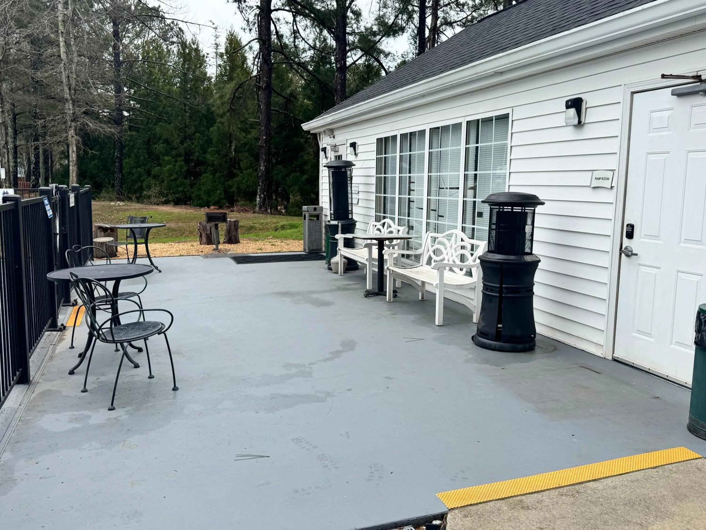 BBQ facilities in Quality Inn Newnan - Atlanta South