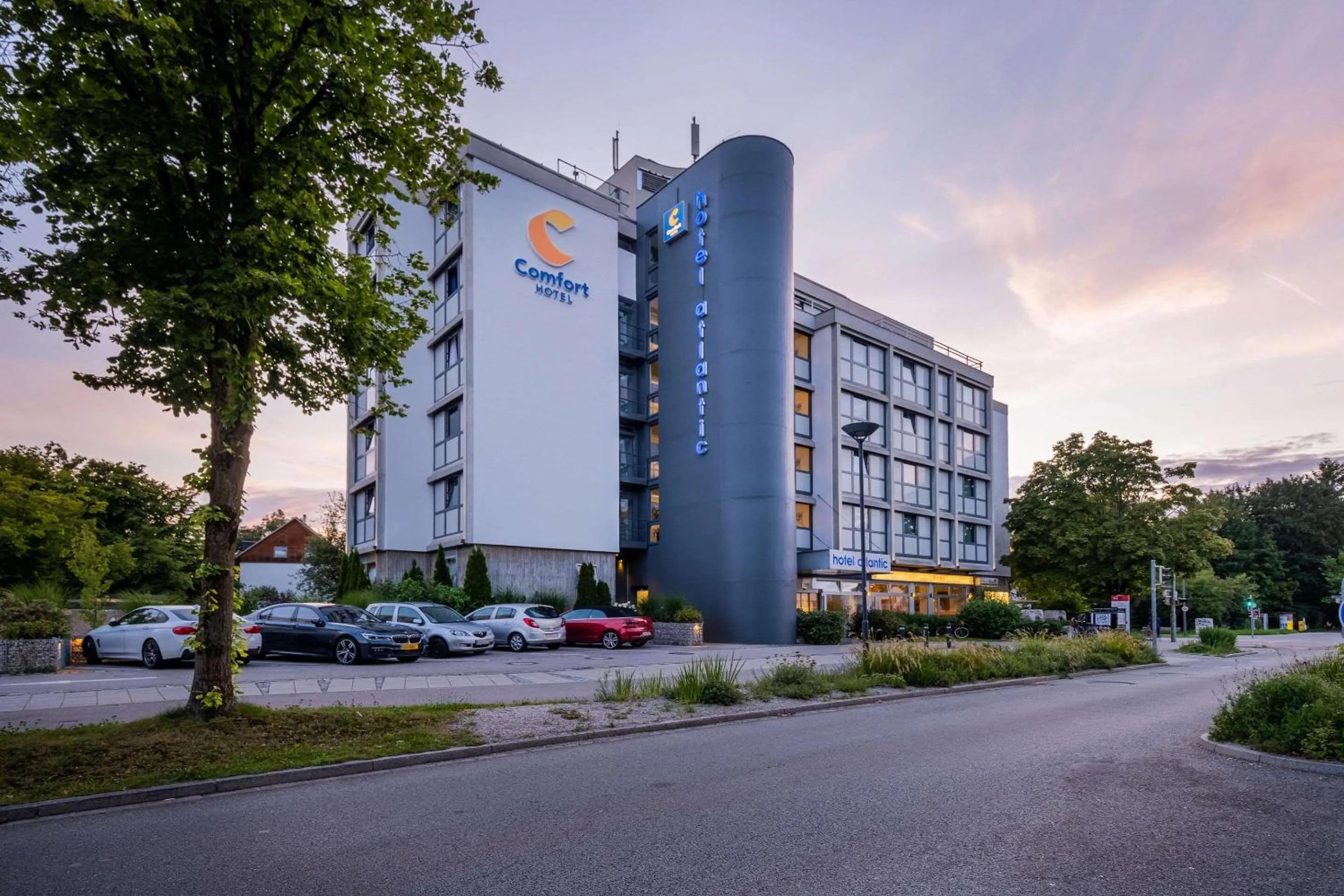 Property building in Comfort Hotel Atlantic Muenchen Sued
