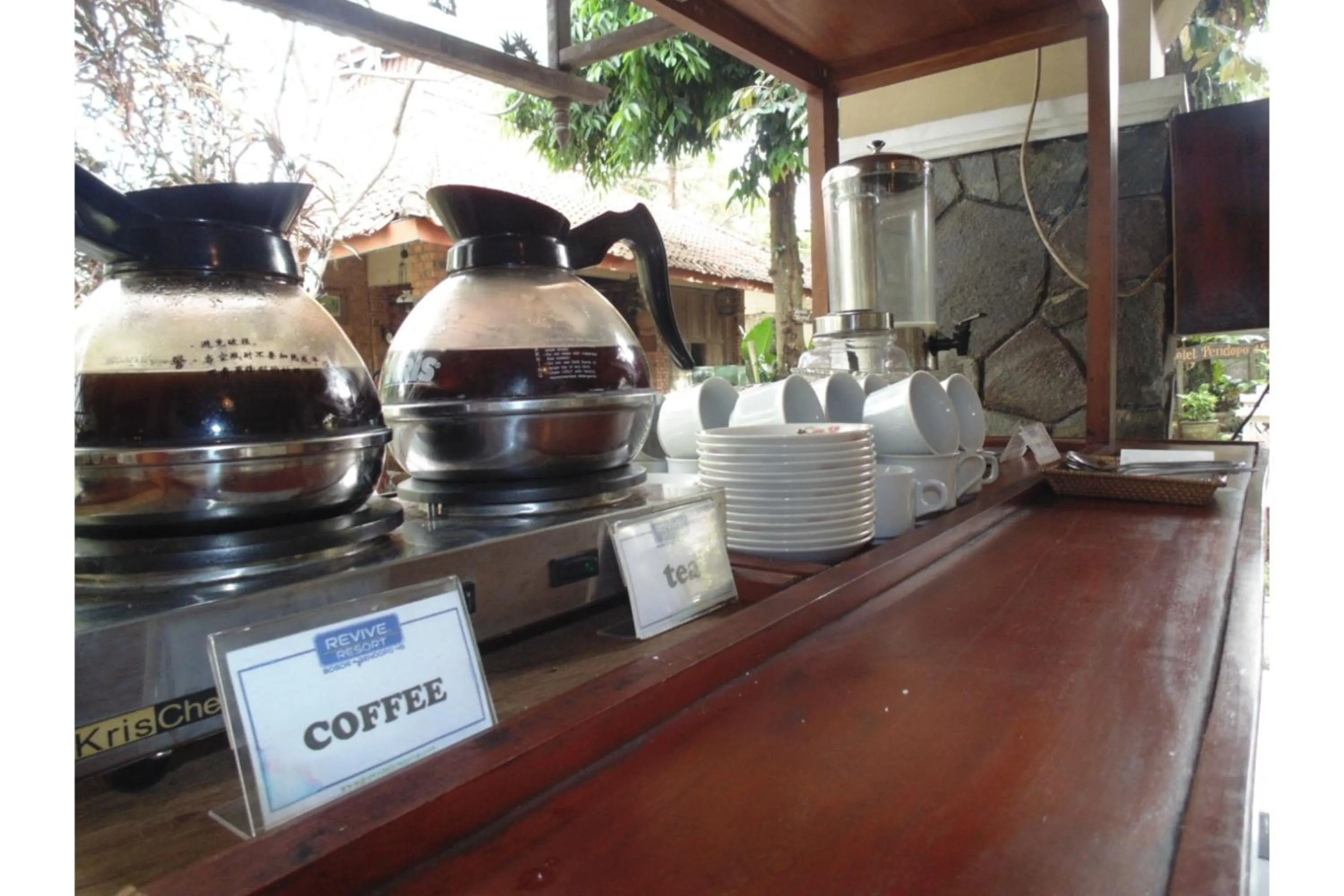 Breakfast in Pendopo 45 Resort