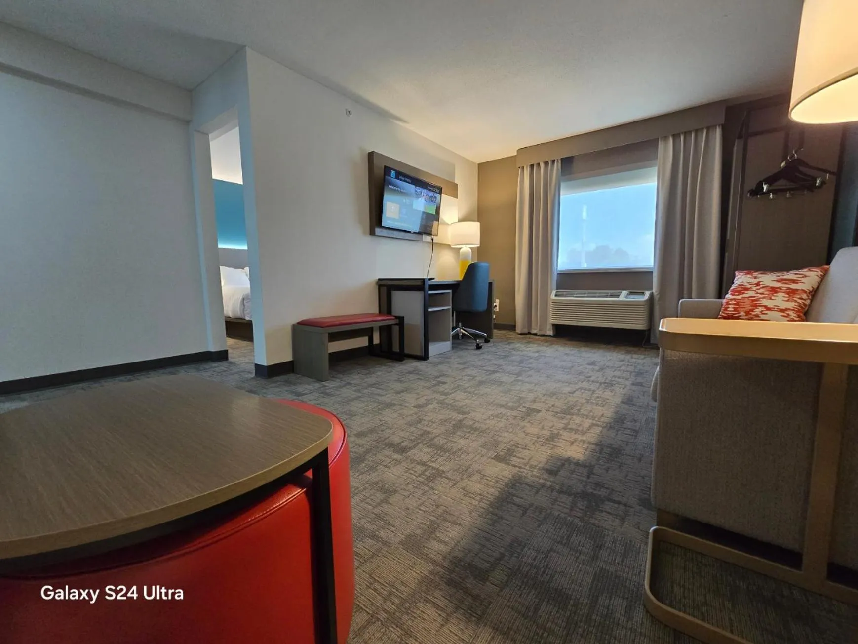 Comfort Inn & Suites