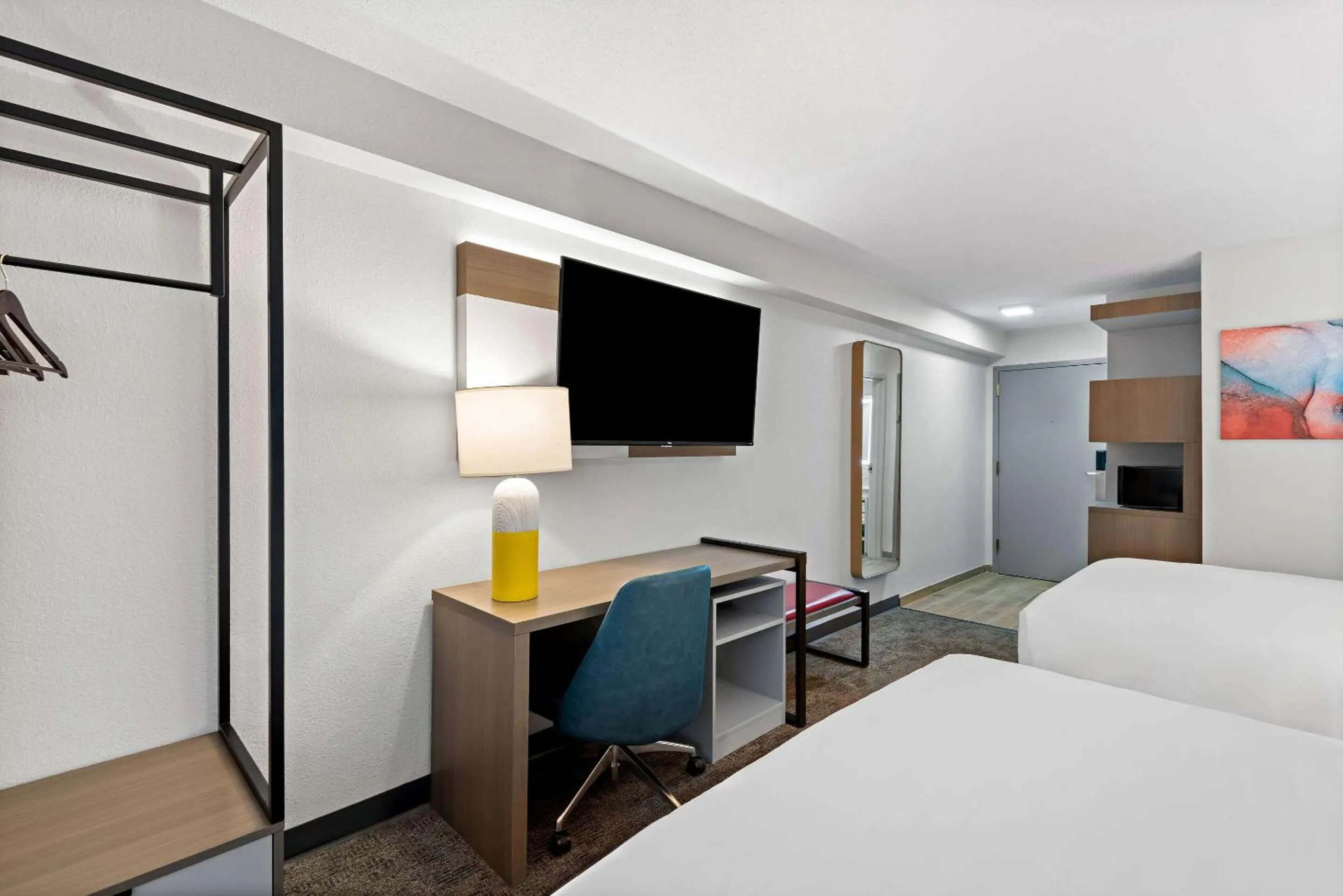 Bedroom, Bed in Comfort Inn & Suites