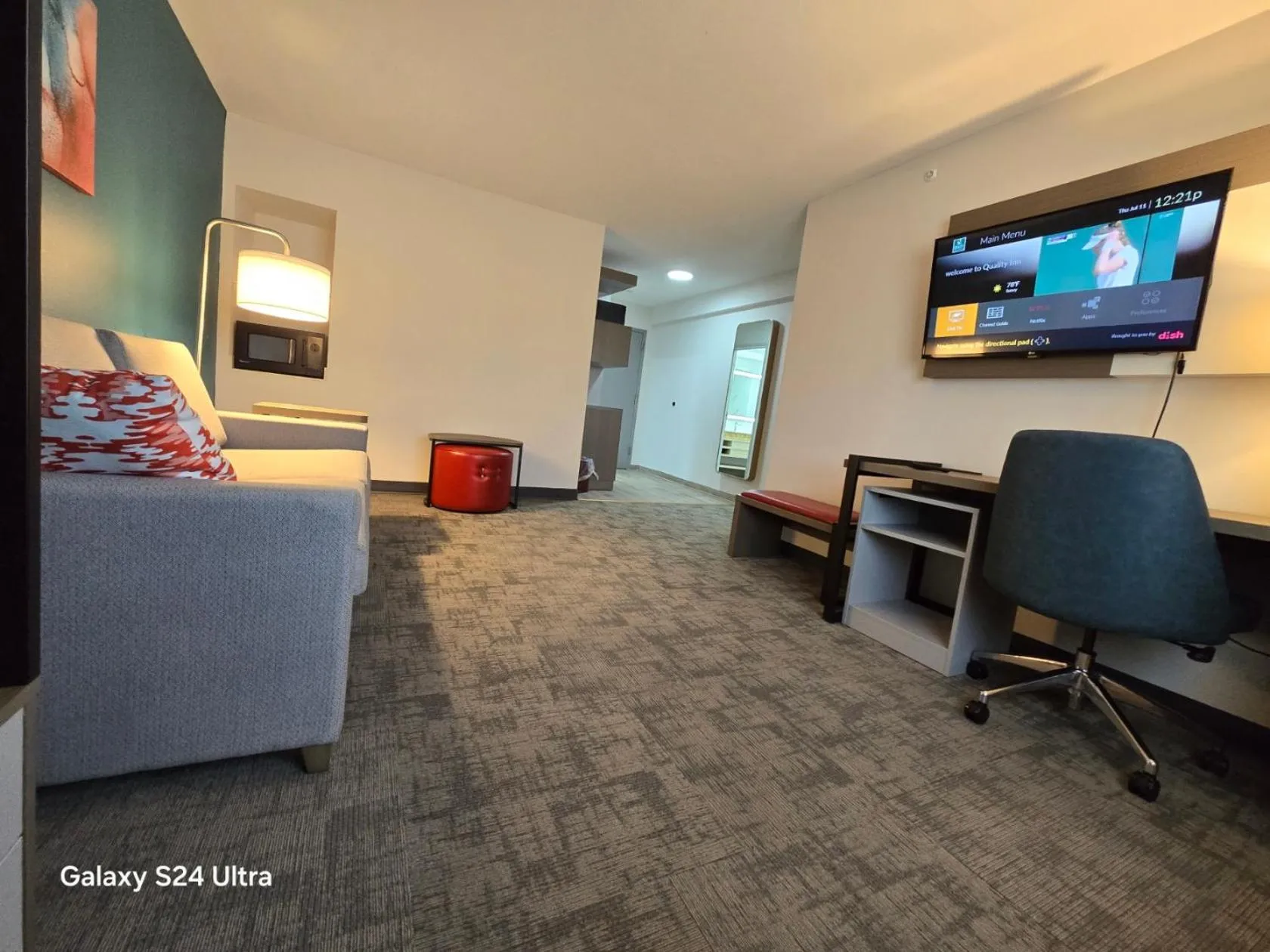 Comfort Inn & Suites