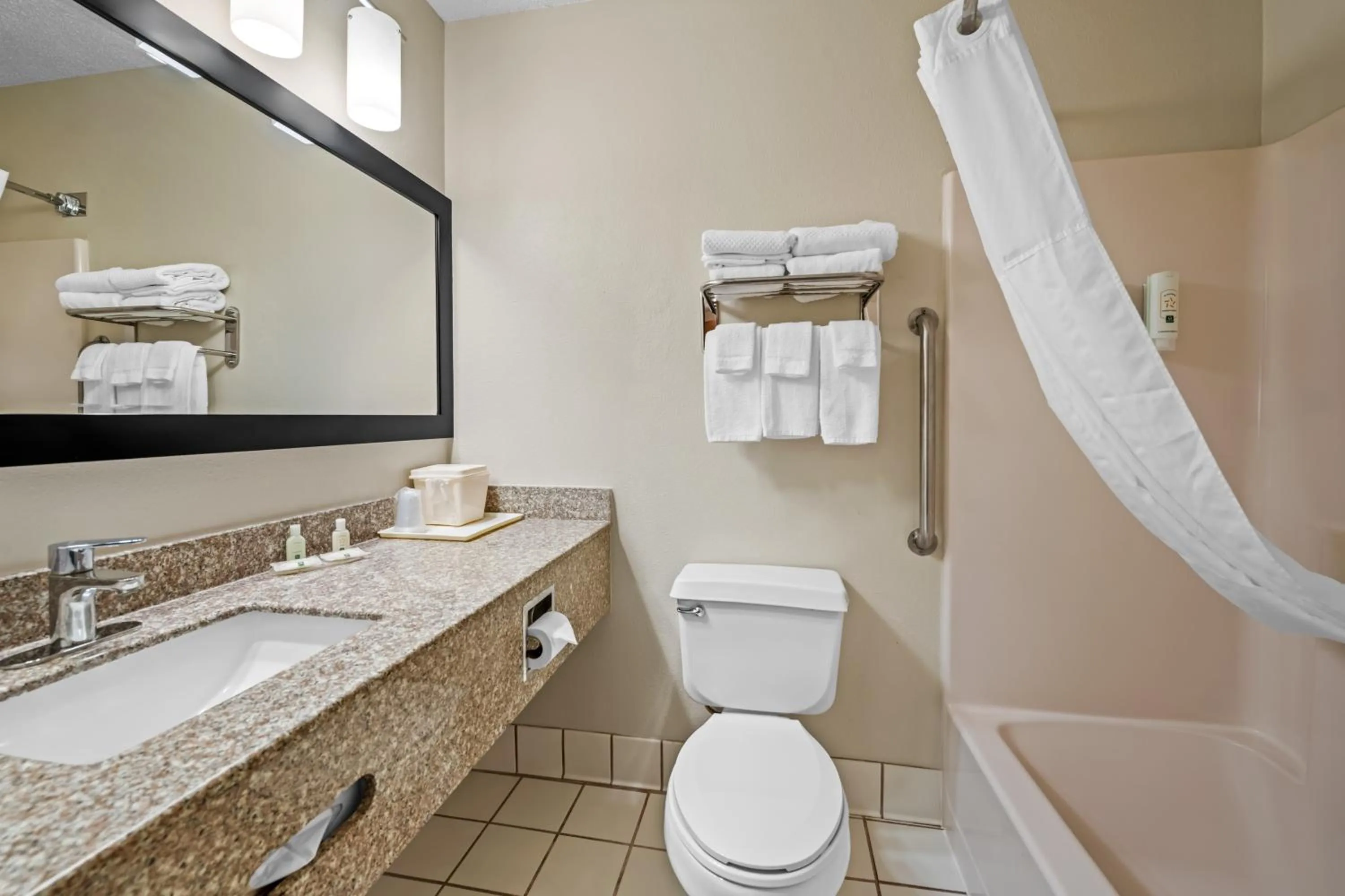 Quality Inn Dubuque on Hwy 20