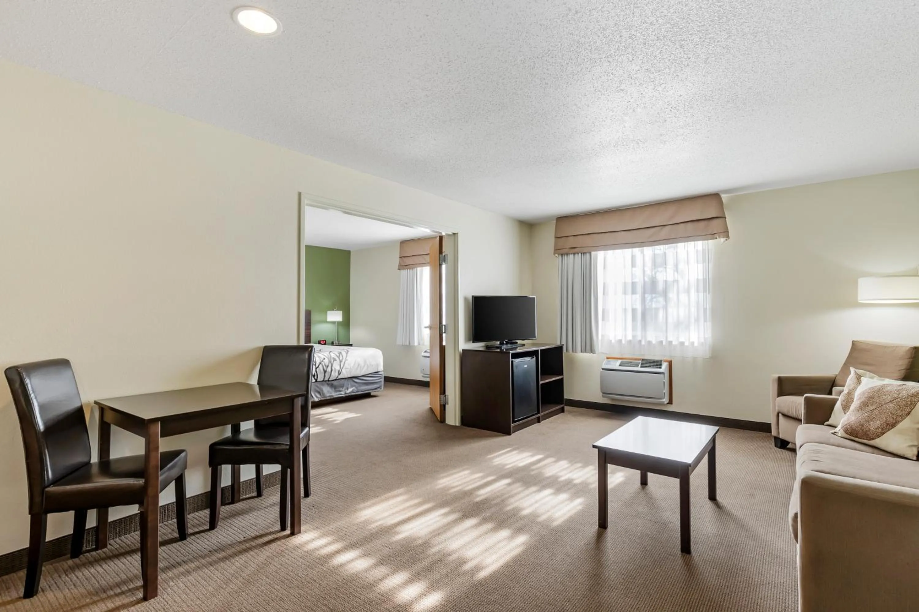 Sleep Inn & Suites Charles City