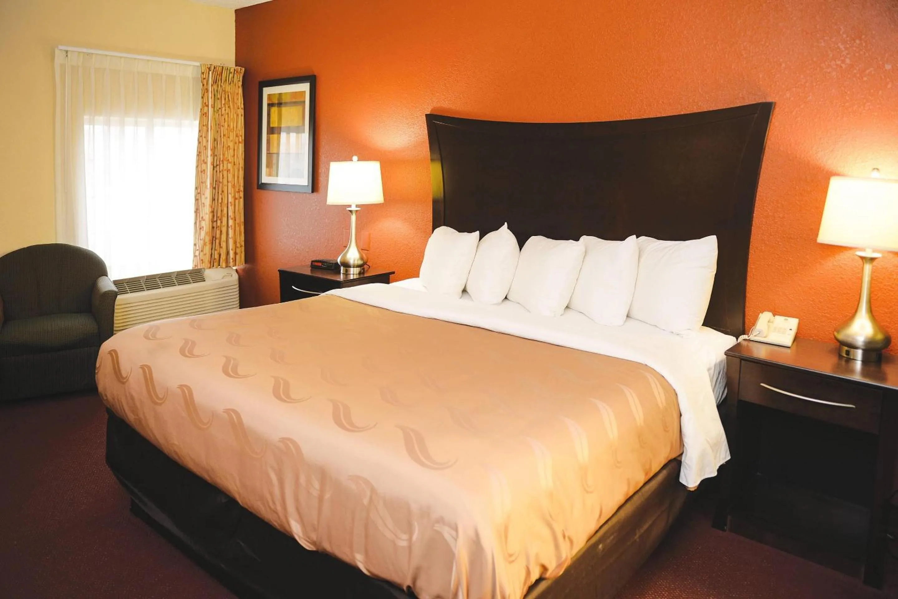 Bedroom, Bed in Quality Inn & Suites Ames Conference Center Near ISU Campus