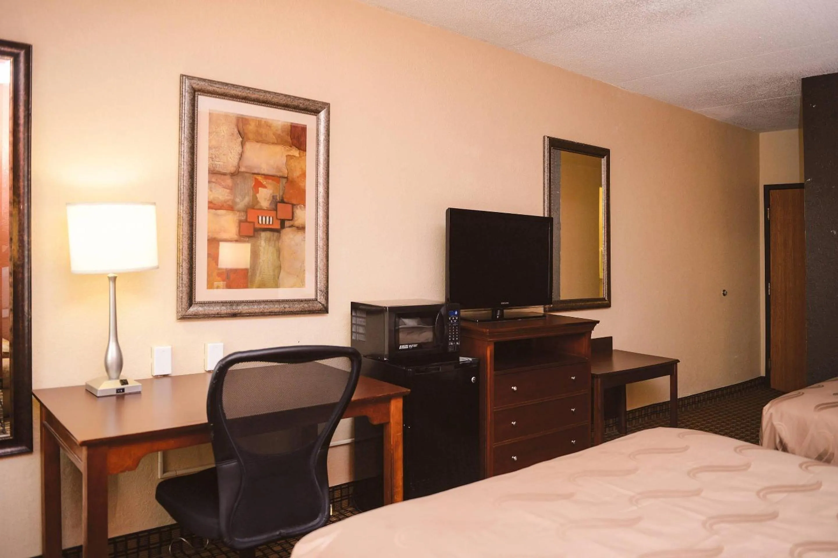 Bedroom, Bed in Quality Inn & Suites Ames Conference Center Near ISU Campus