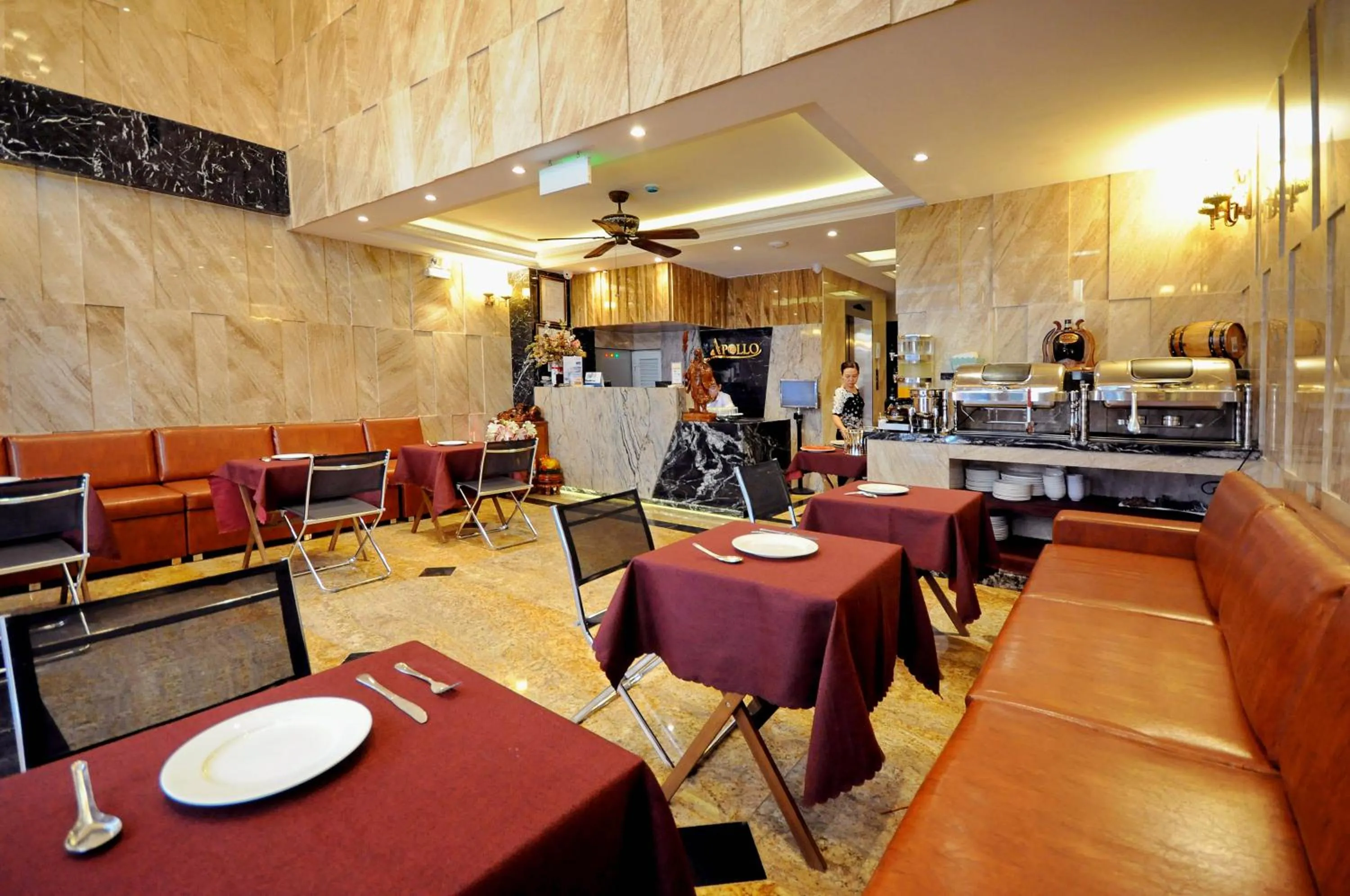 Restaurant/places to eat in Apollo Hotel Nha Trang Beach