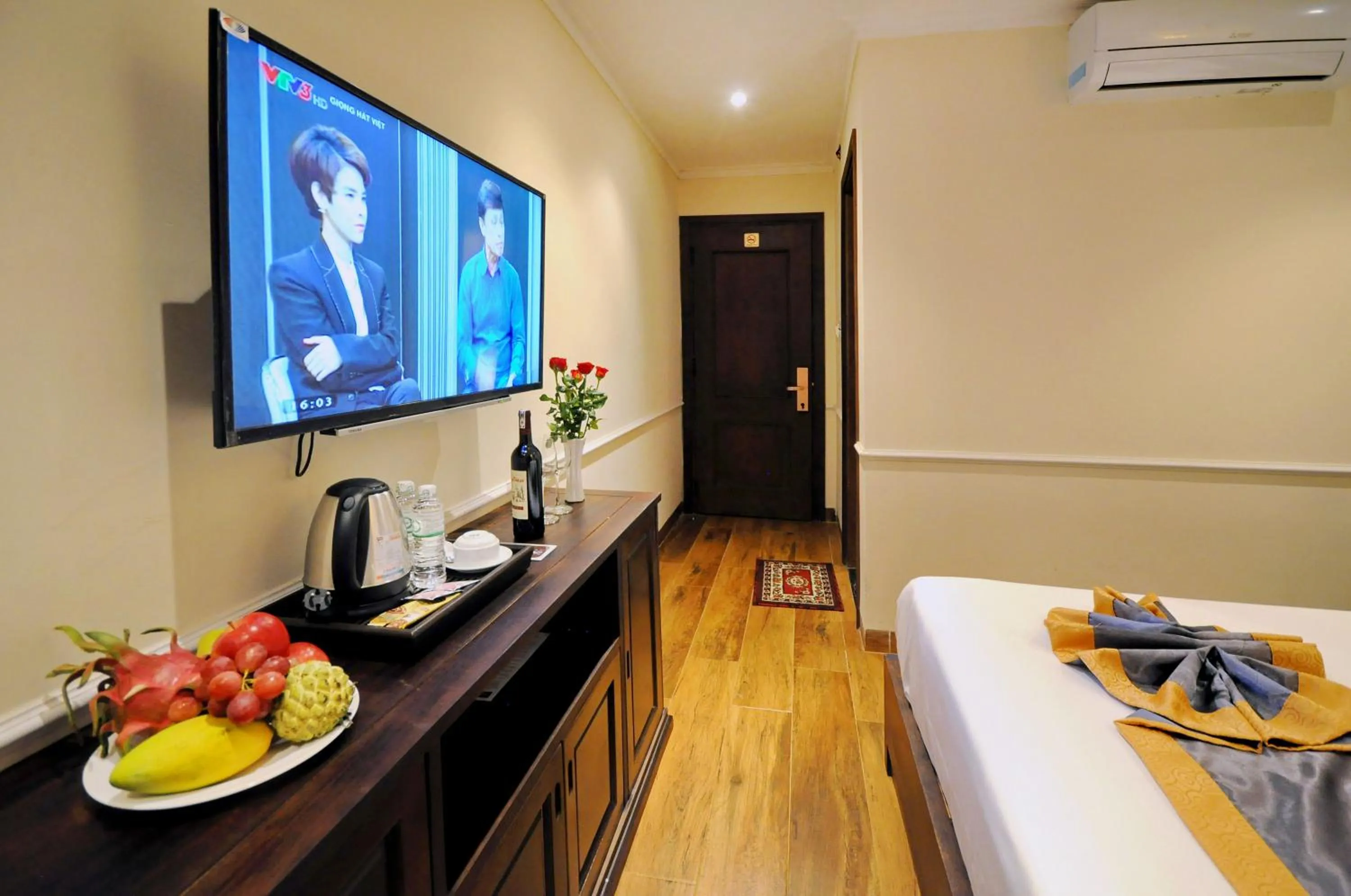 Bed in Apollo Hotel Nha Trang Beach