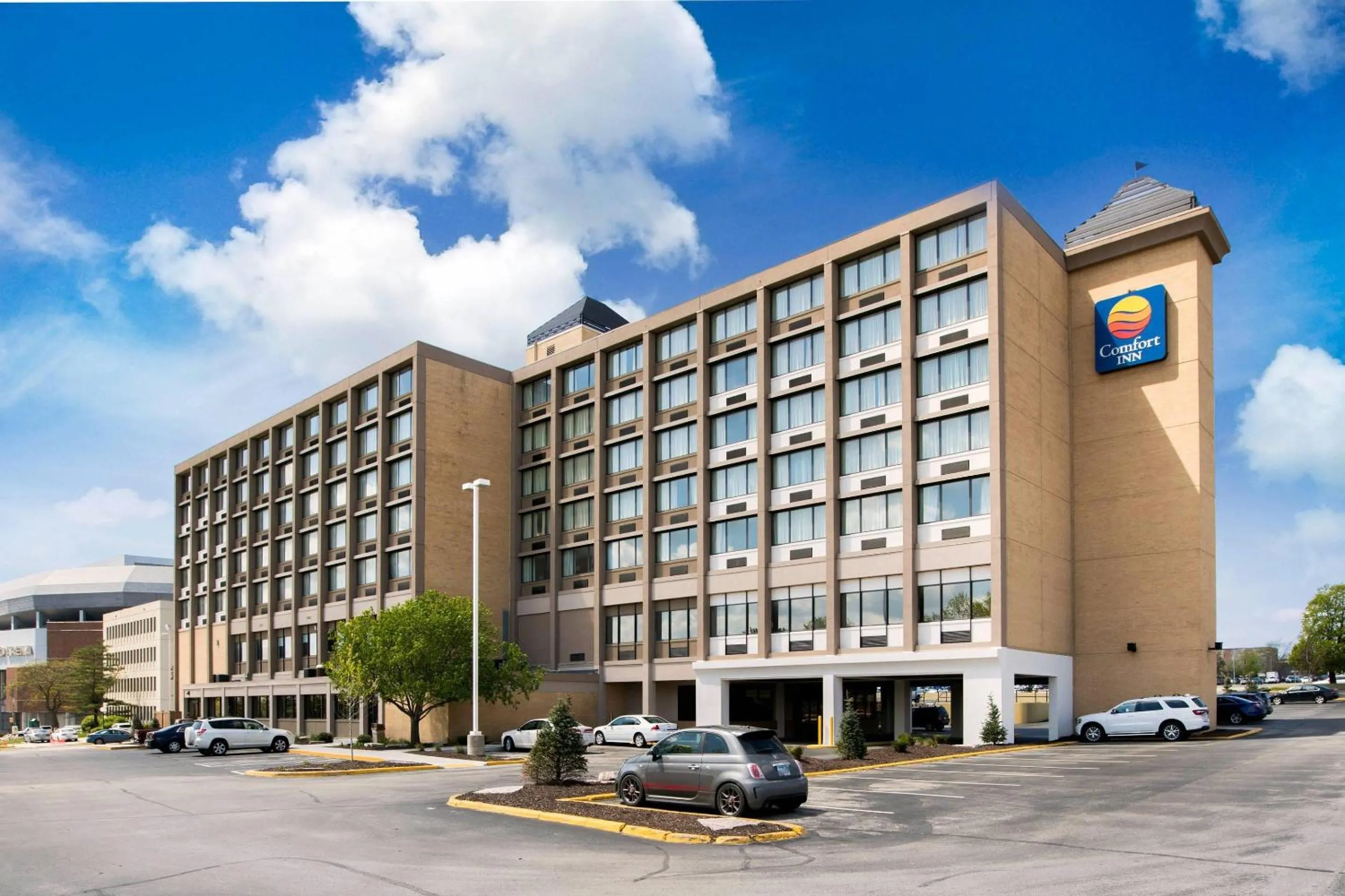 Property building in Comfort Inn & Suites Event Center