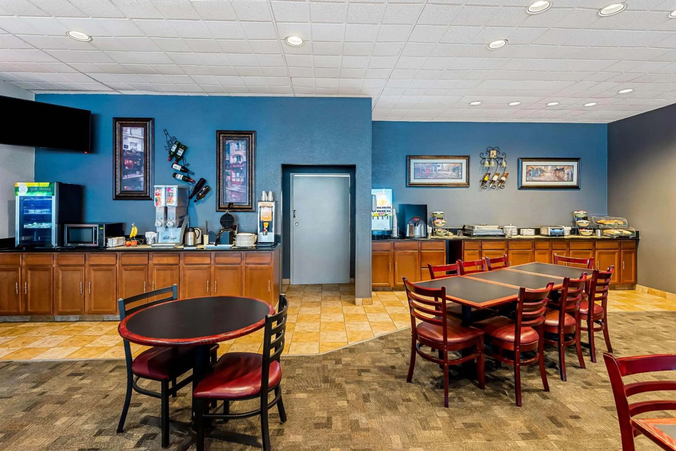 Breakfast in Quality Inn Fort Dodge