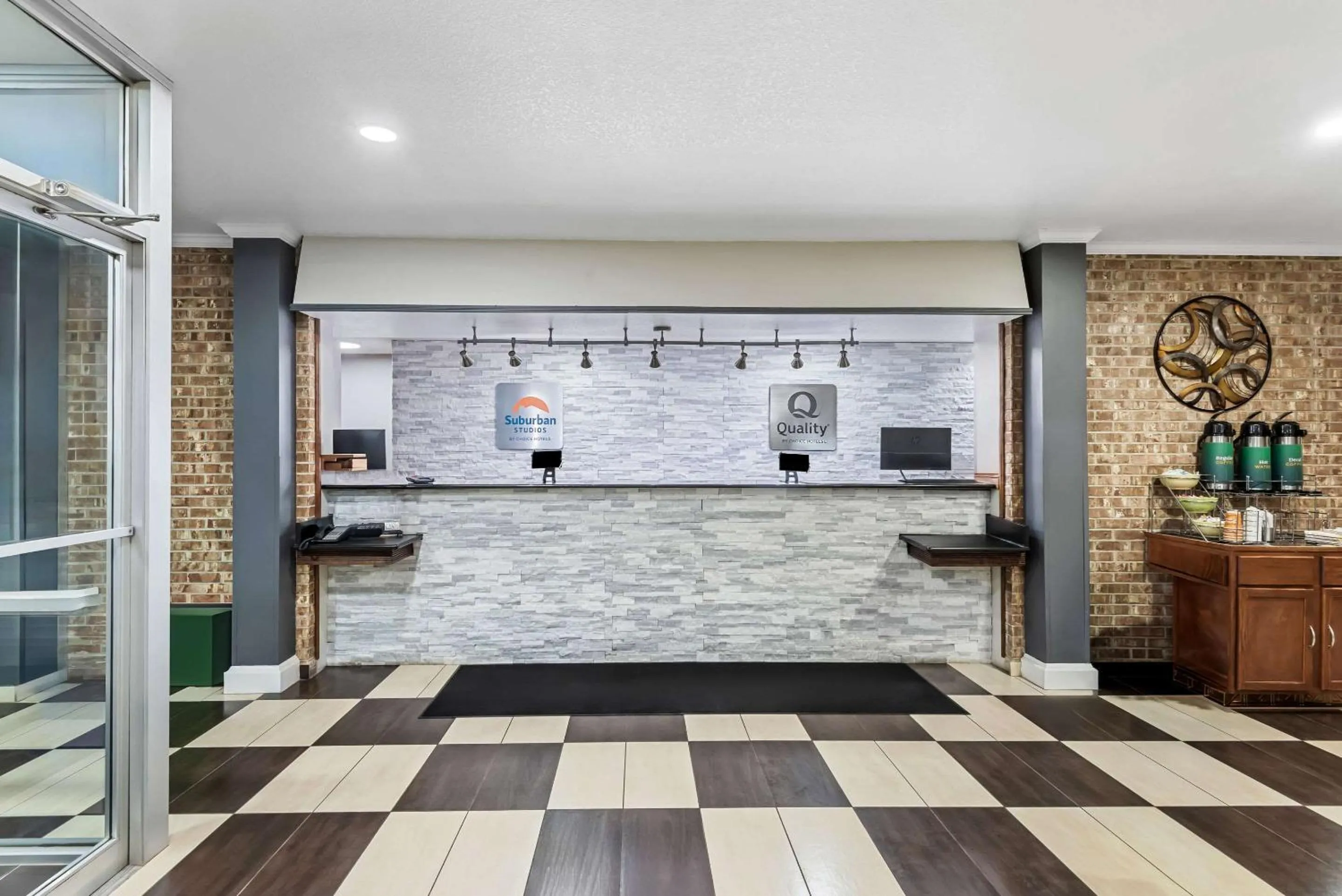 Lobby or reception in Quality Inn Fort Dodge
