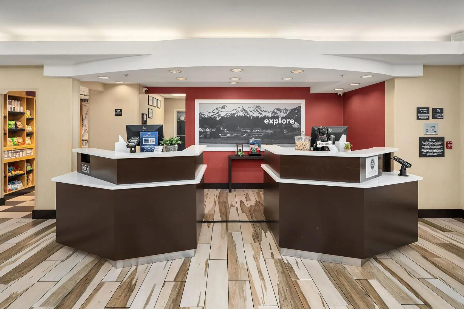 Lobby or reception in Hampton Inn & Suites Seattle North/Lynnwood