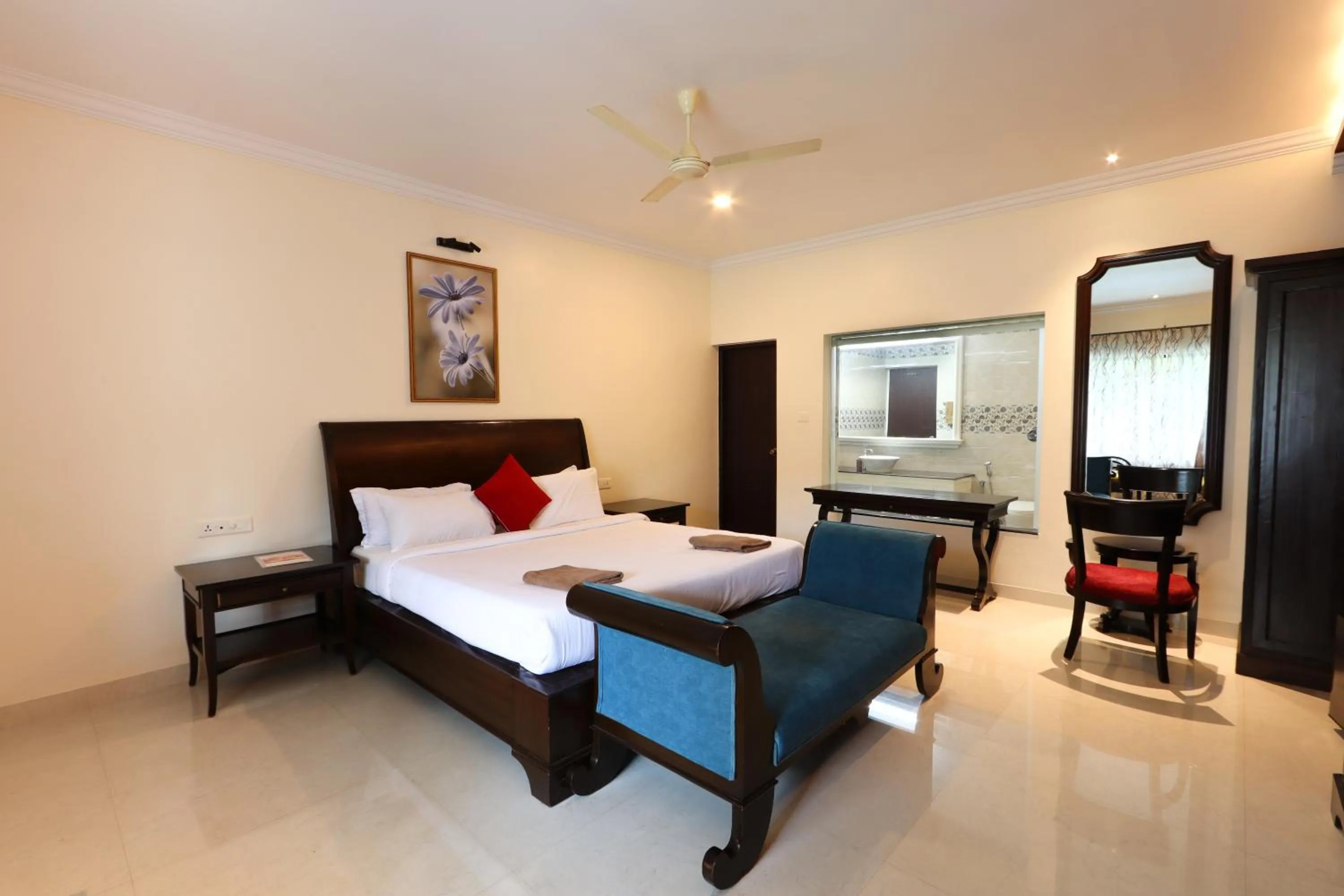 Bedroom, Bed in Wild Berry Resort Agonda