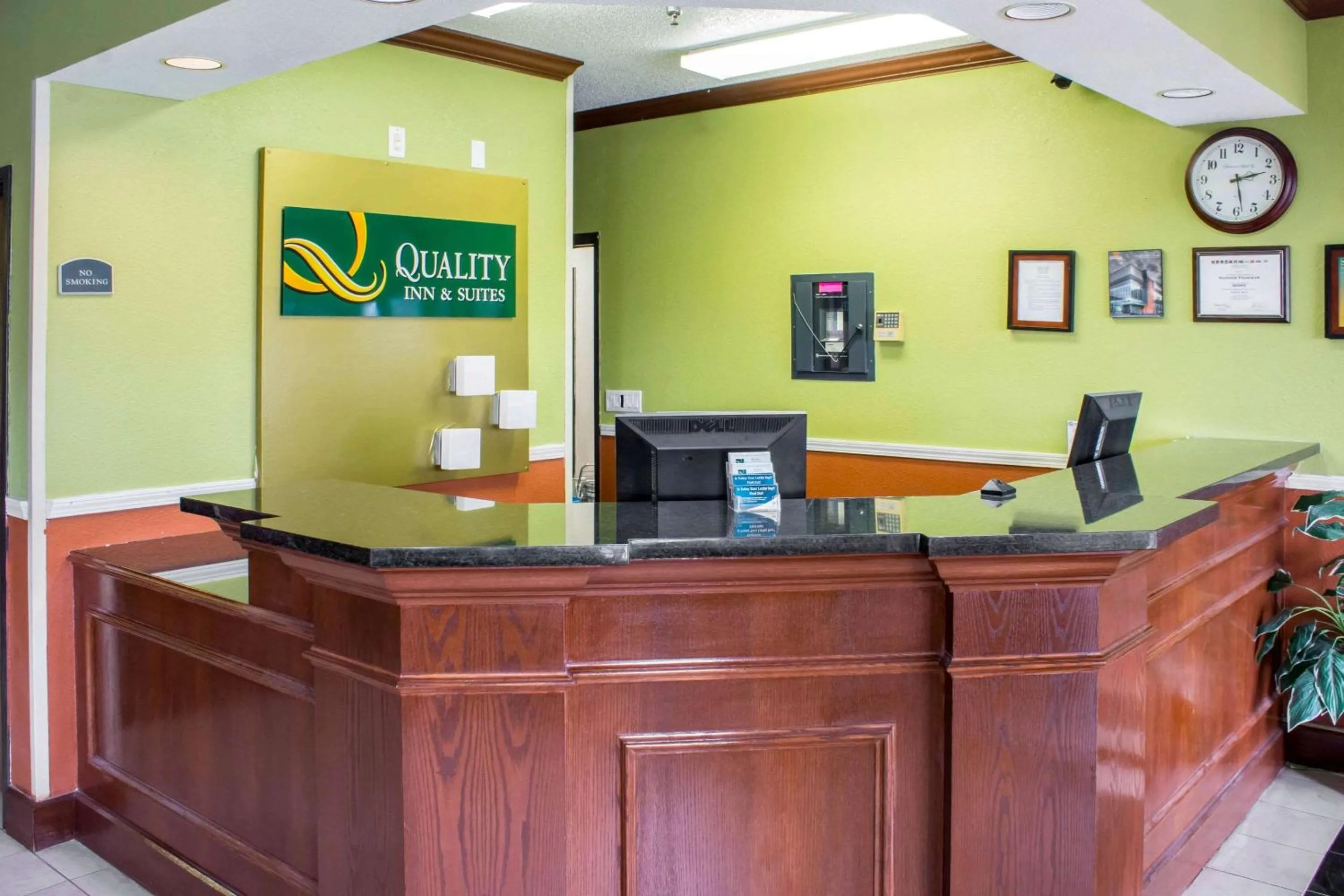 Lobby or reception in Quality Inn & Suites Sioux City Southeast