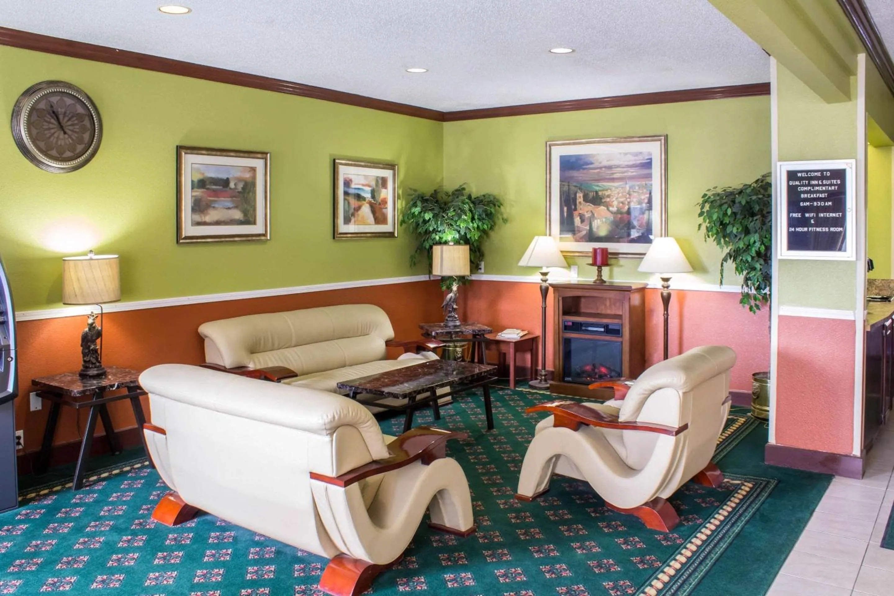 Lobby or reception in Quality Inn & Suites Sioux City Southeast