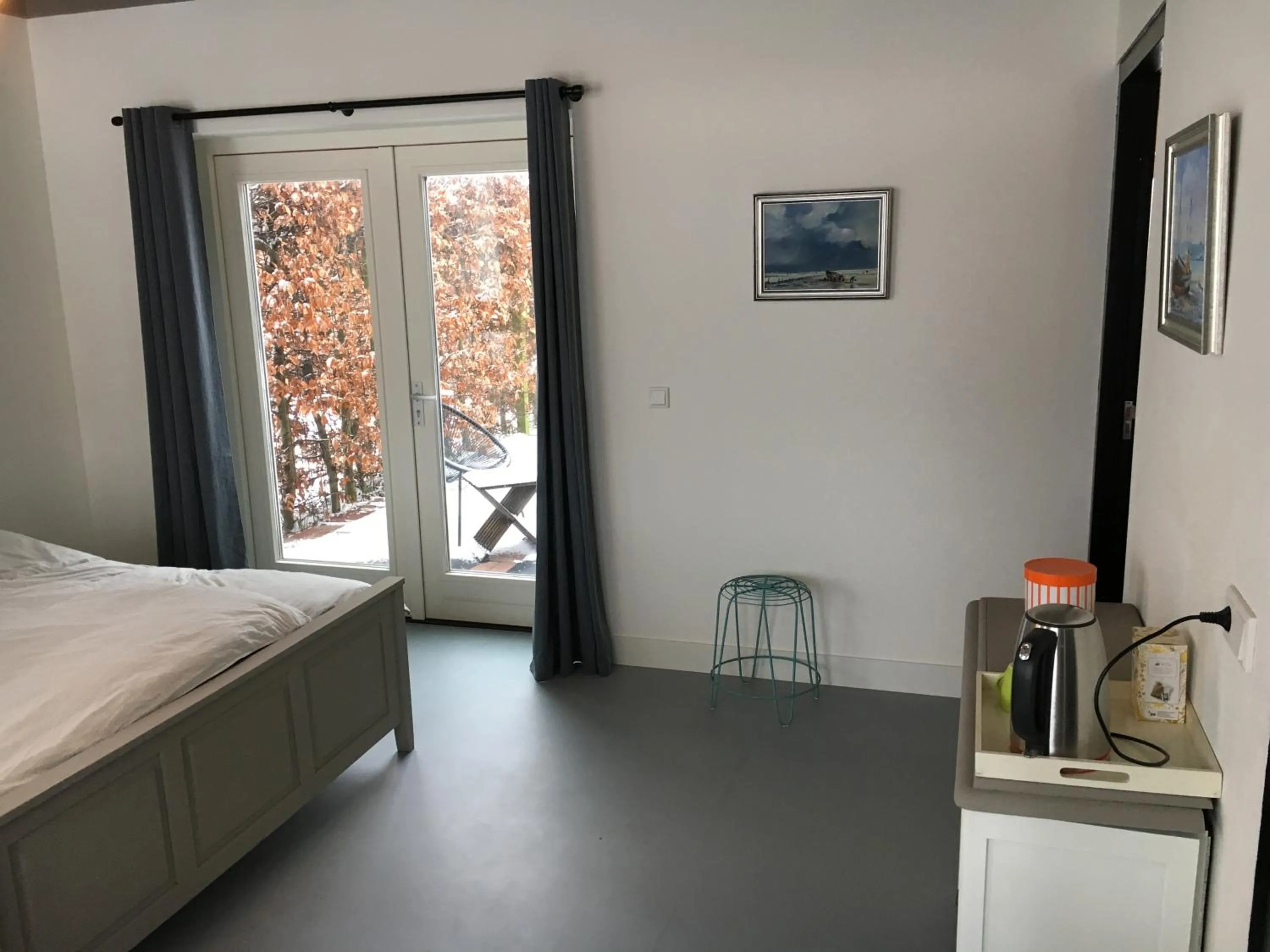 Facade/entrance, Bed in B&B Boerderij De Vaete - Duurzaam genieten in de zak van Zuid-Beveland