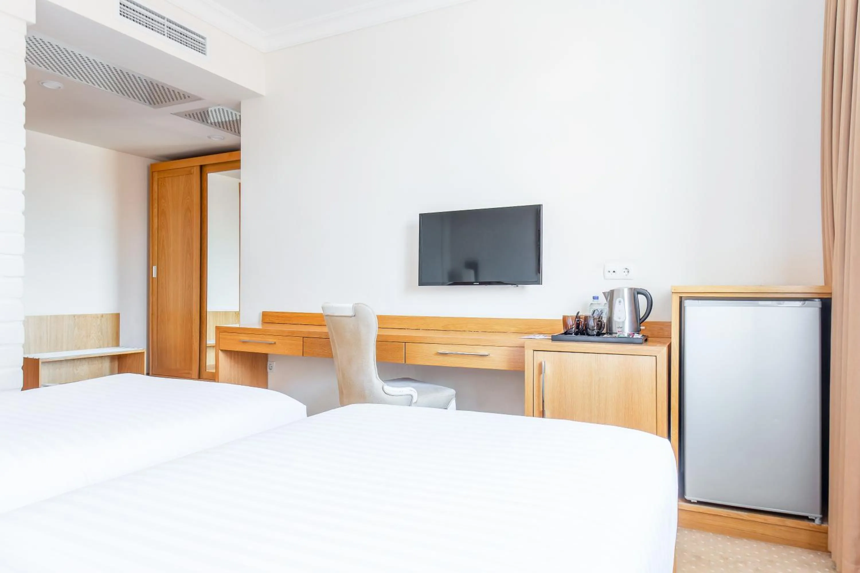 TV and multimedia, Bed in Praga Hotel