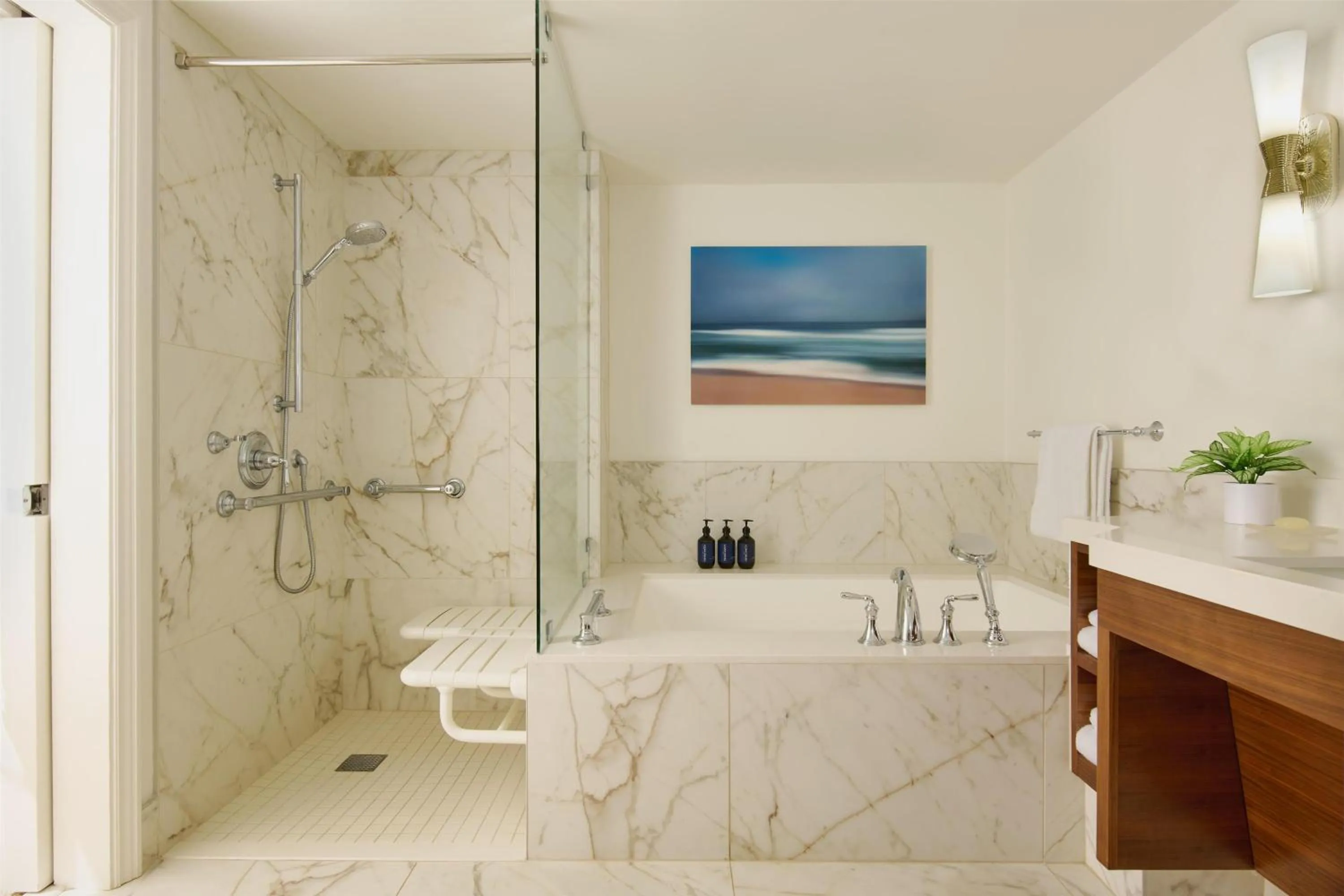 Bathroom in Grand Wailea Resort Hotel & Spa, A Waldorf Astoria Resort
