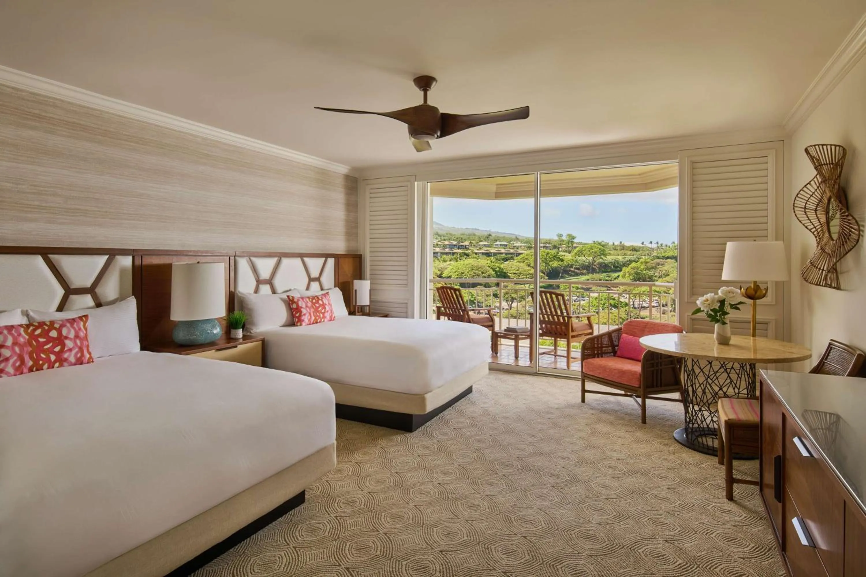 Bed in Grand Wailea Resort Hotel & Spa, A Waldorf Astoria Resort