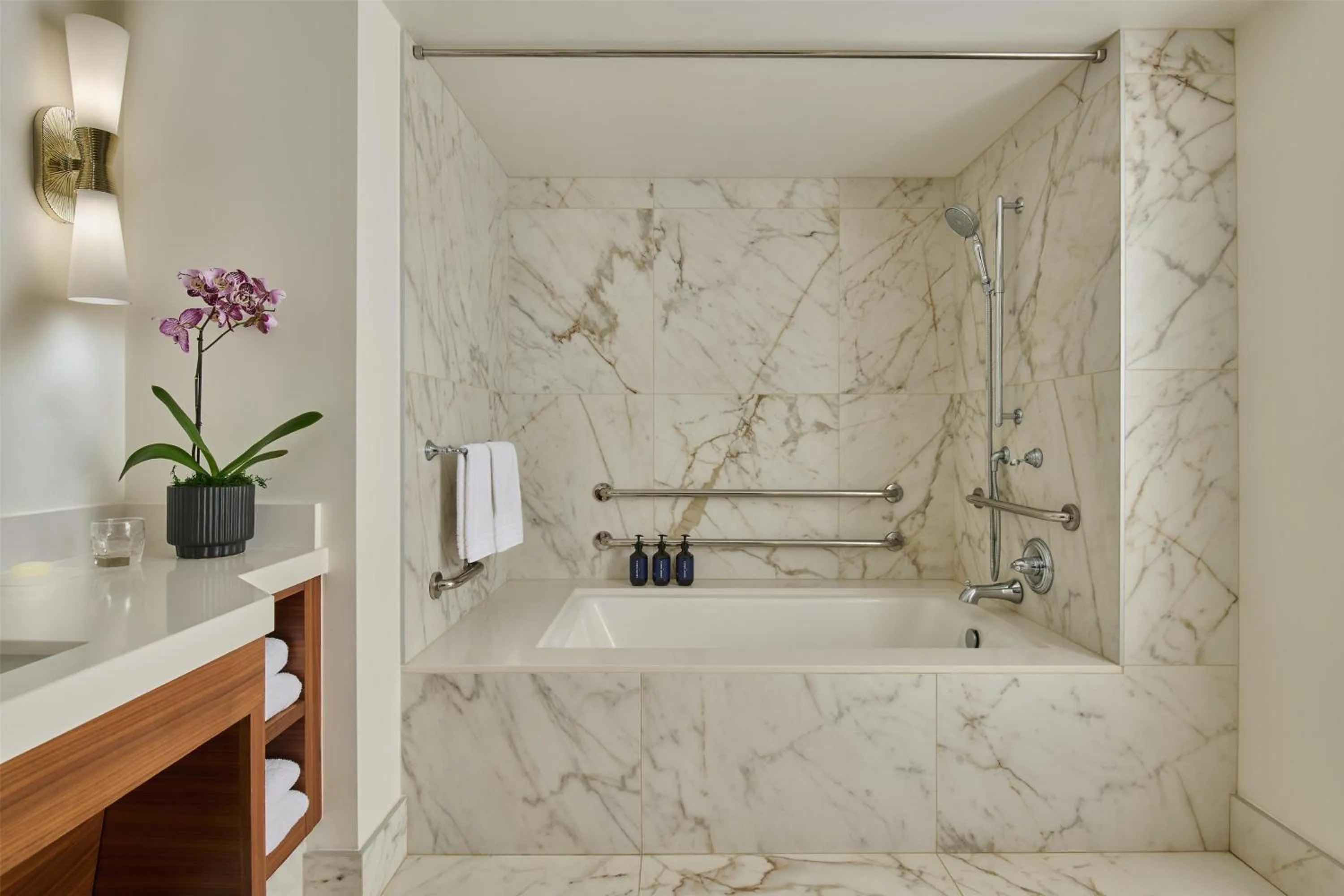 Bathroom in Grand Wailea Resort Hotel & Spa, A Waldorf Astoria Resort