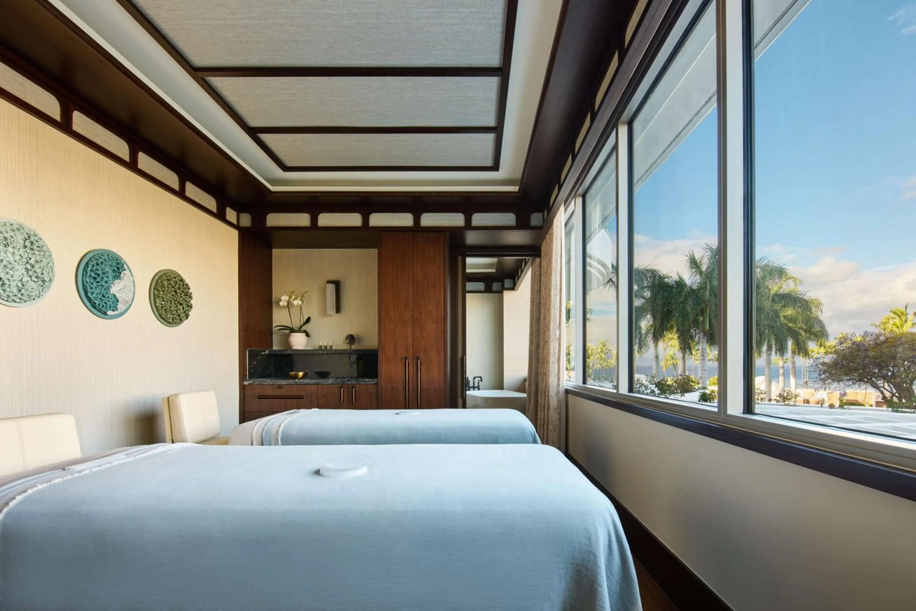 Sports, Bed in Grand Wailea Resort Hotel & Spa, A Waldorf Astoria Resort