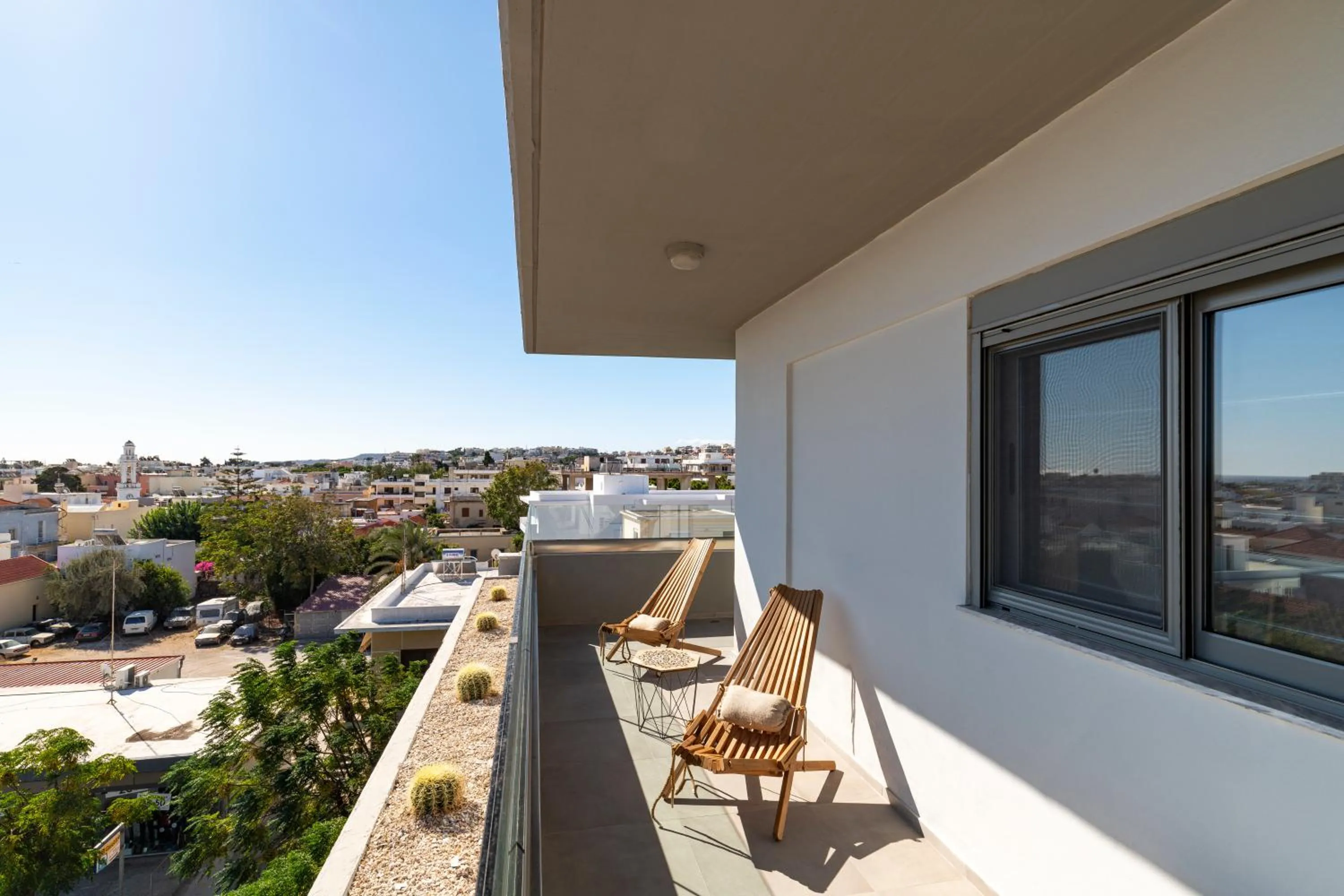 MIRAGE city APARTMENTS