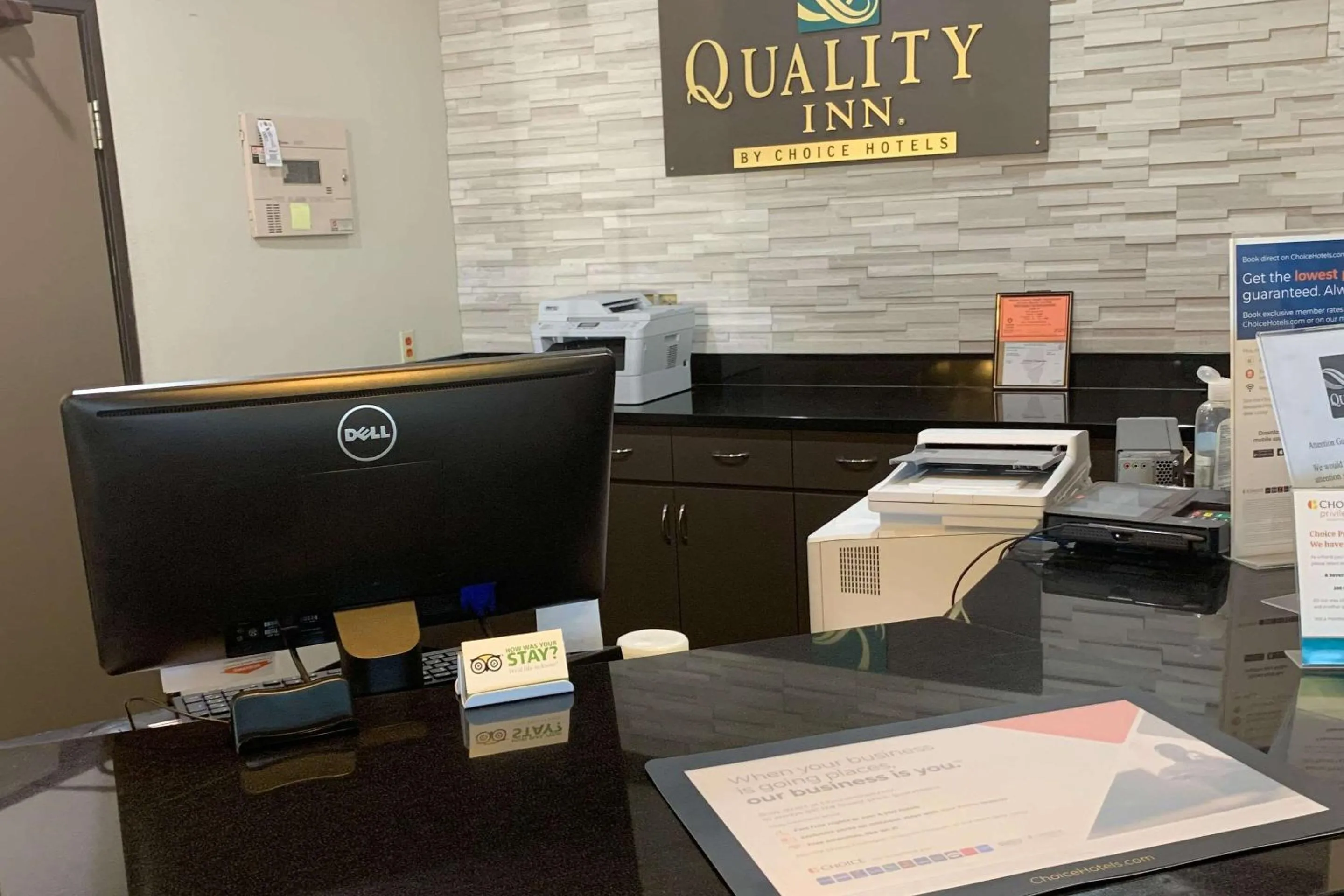 Lobby or reception in Quality Inn Forsyth Decatur