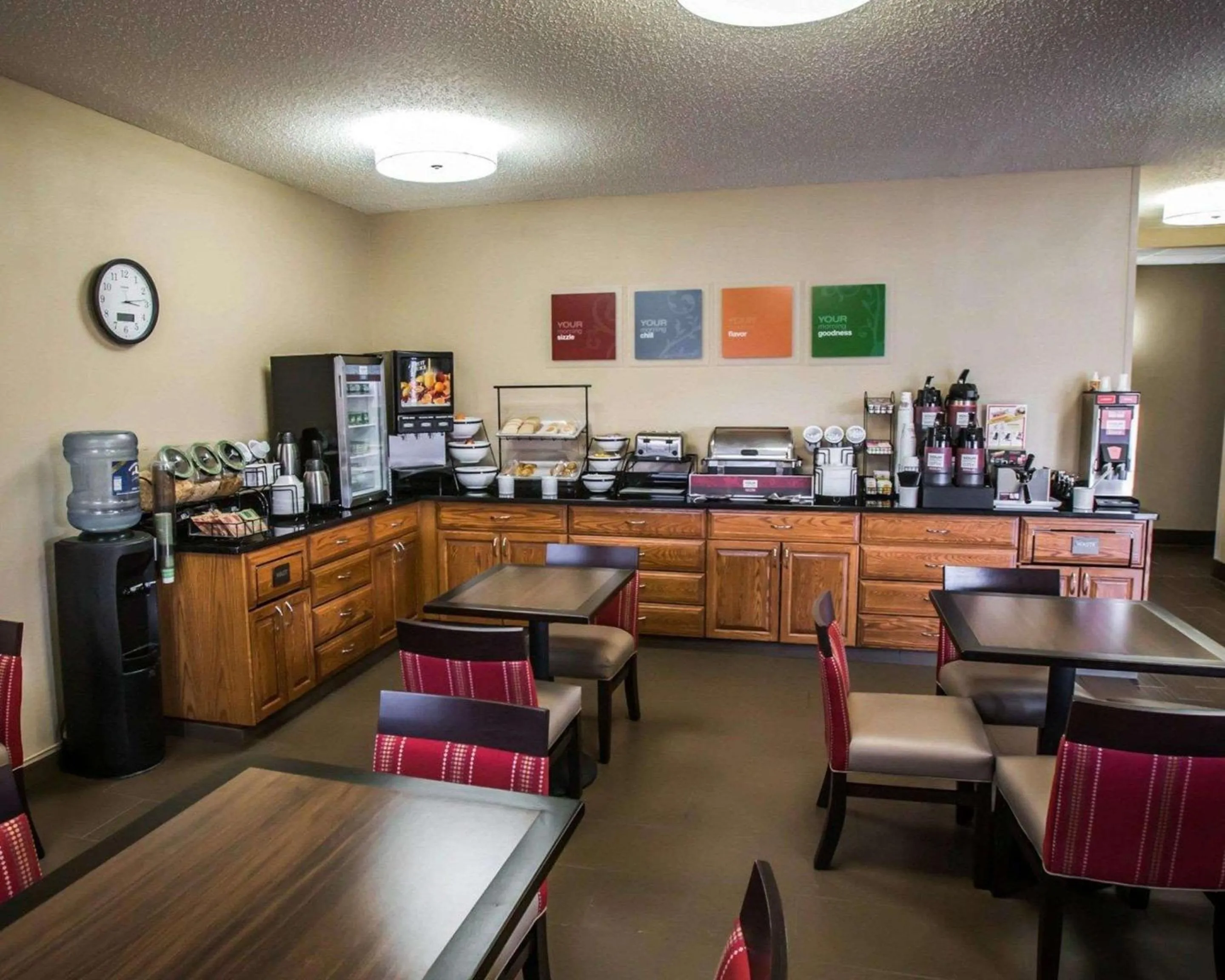 Restaurant/places to eat in Comfort Inn Morris I-80
