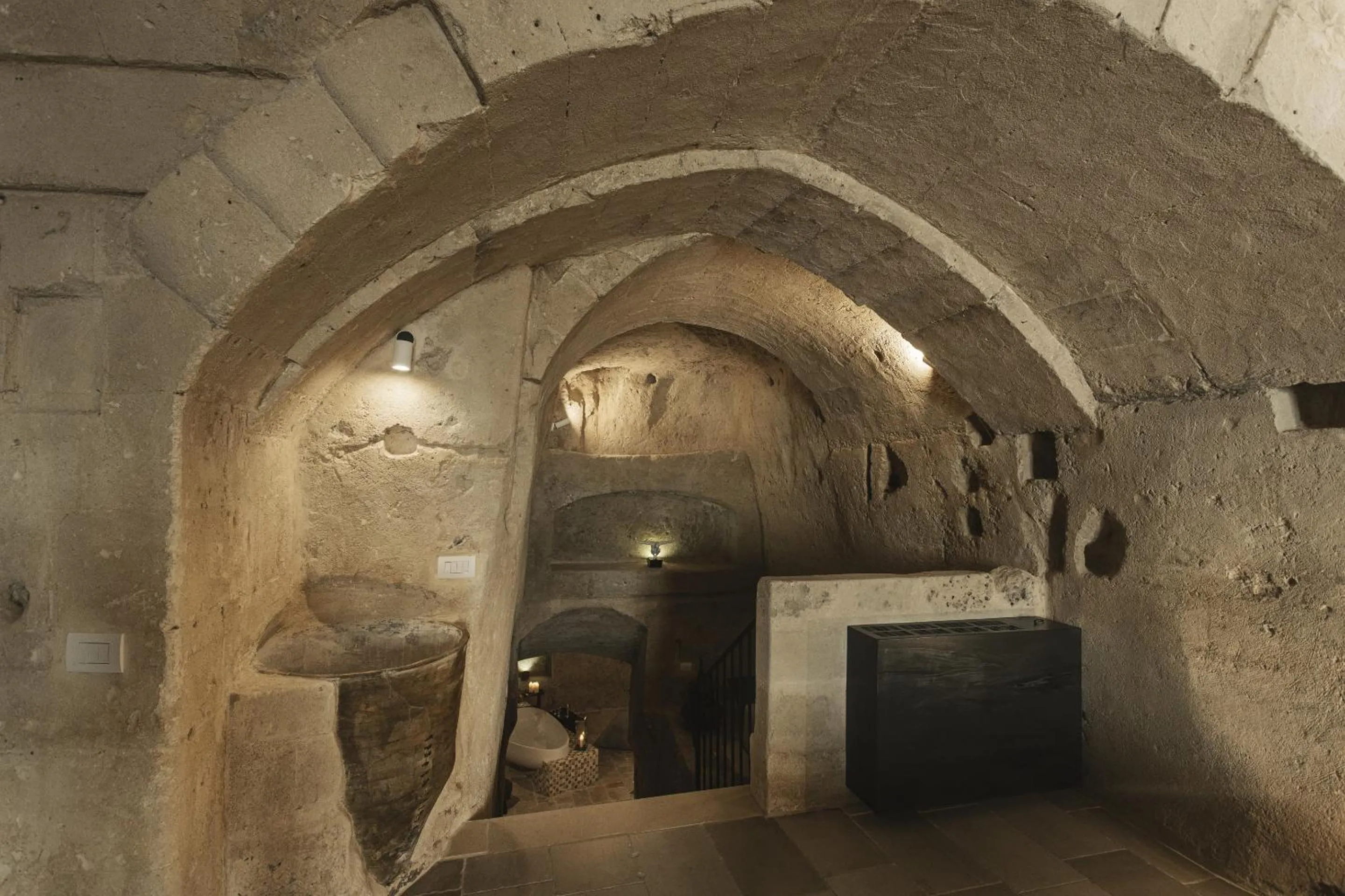 Deluxe Suite in Aque cave