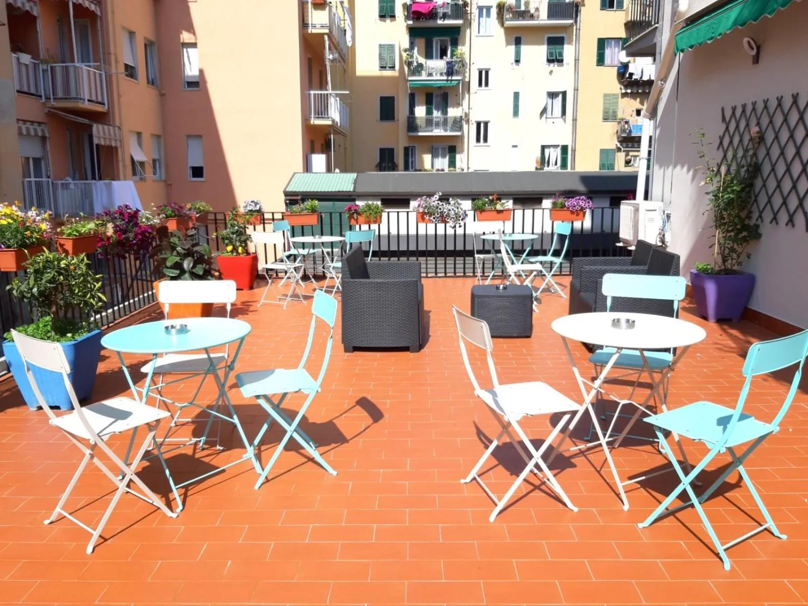 Property building in Aurora 5 Terre